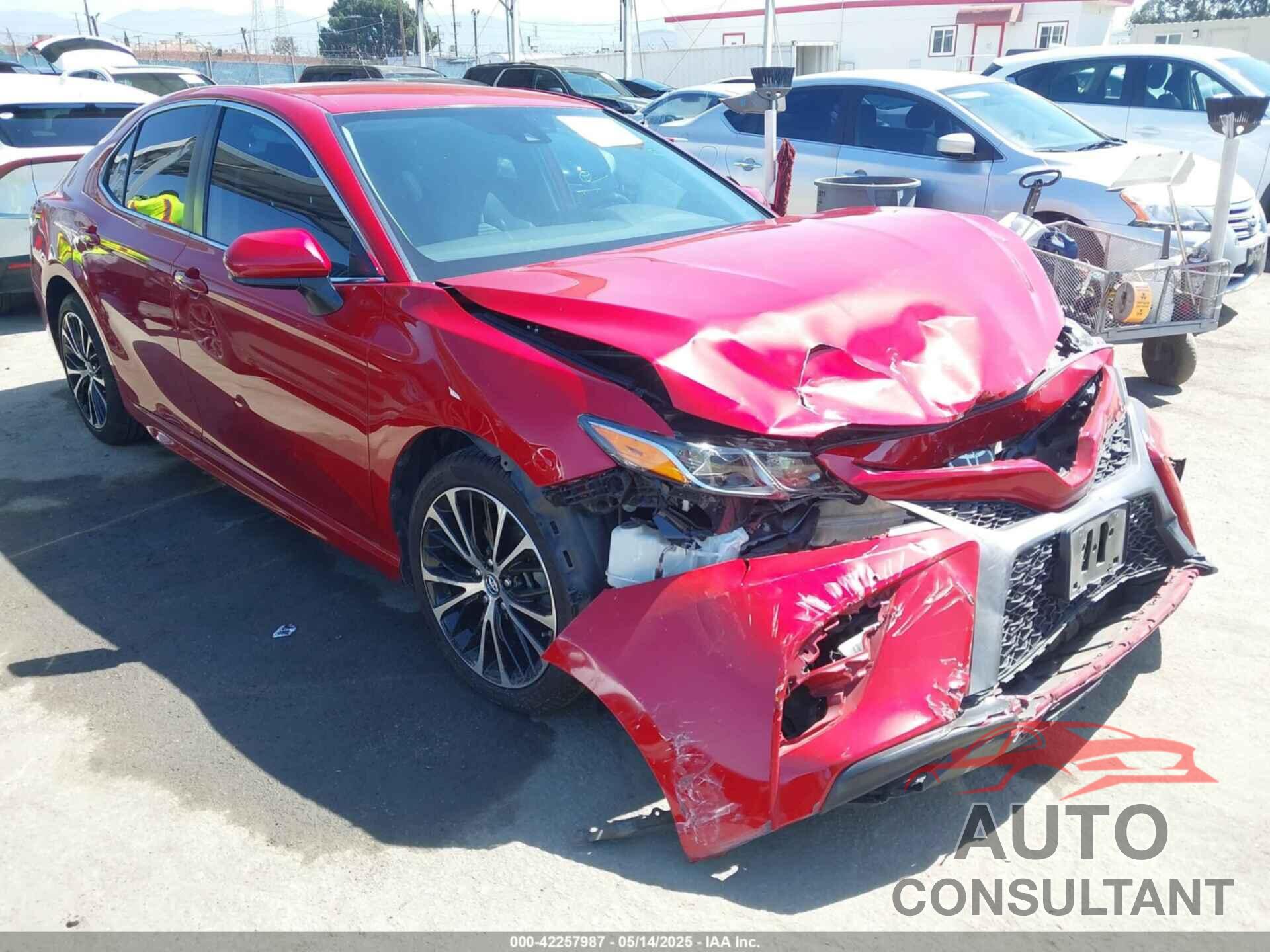 TOYOTA CAMRY 2019 - 4T1B11HK4KU188434