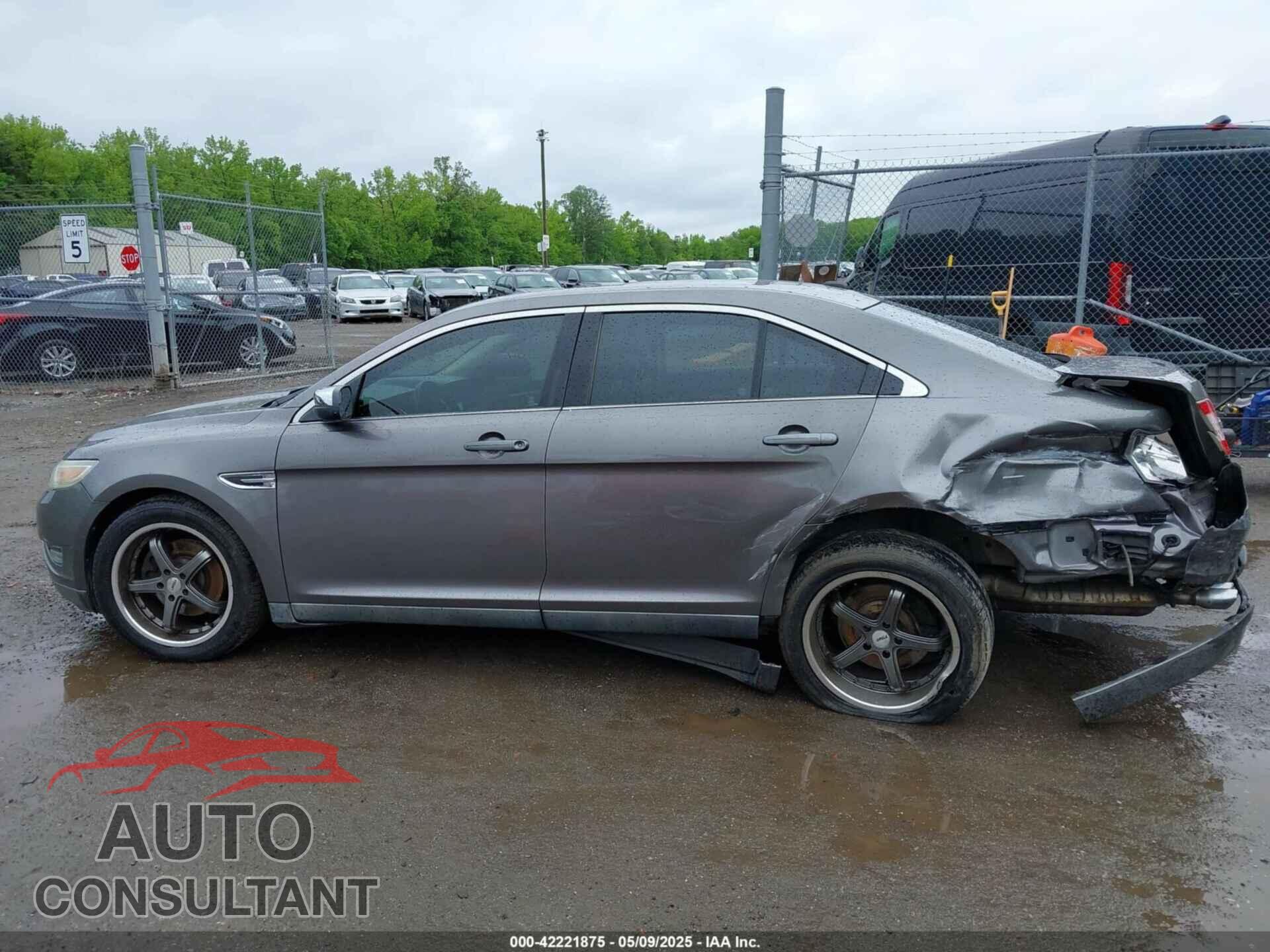 FORD TAURUS 2012 - 1FAHP2FW8CG101794