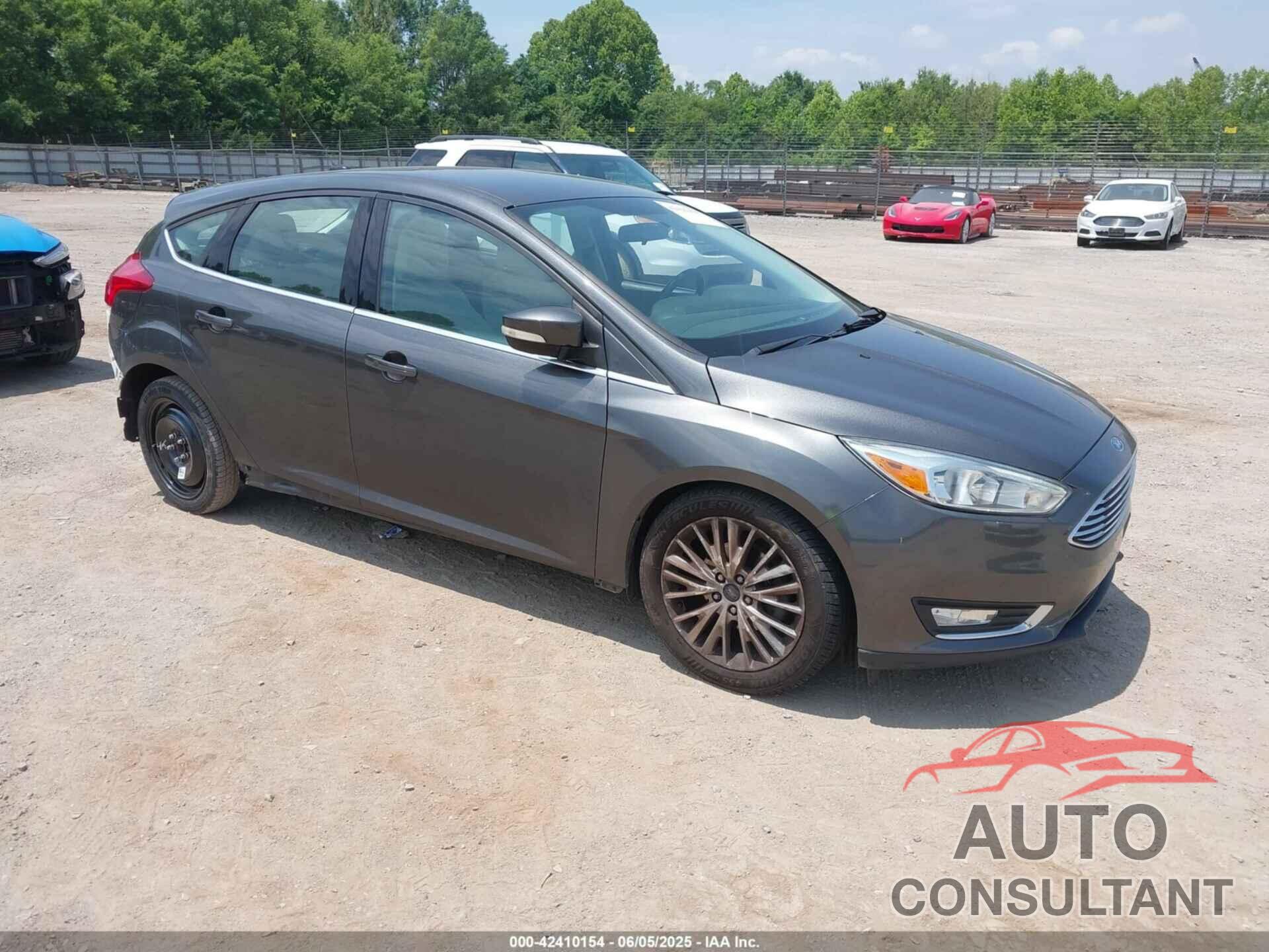FORD FOCUS 2016 - 1FADP3N28GL299339
