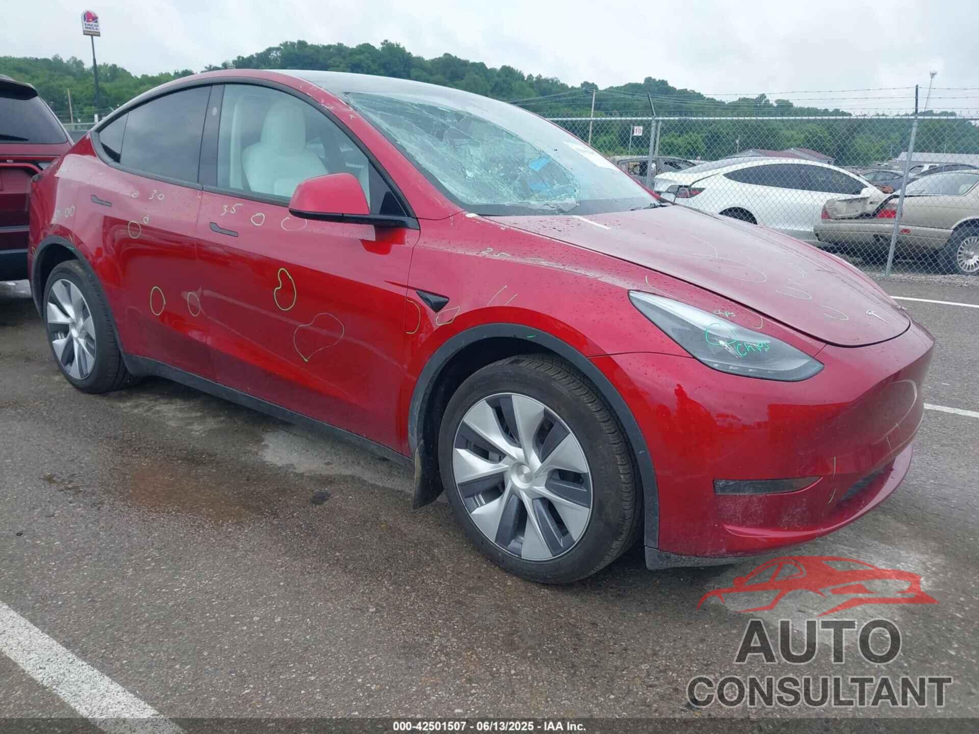 TESLA MODEL Y 2024 - 7SAYGDEE4RA285391