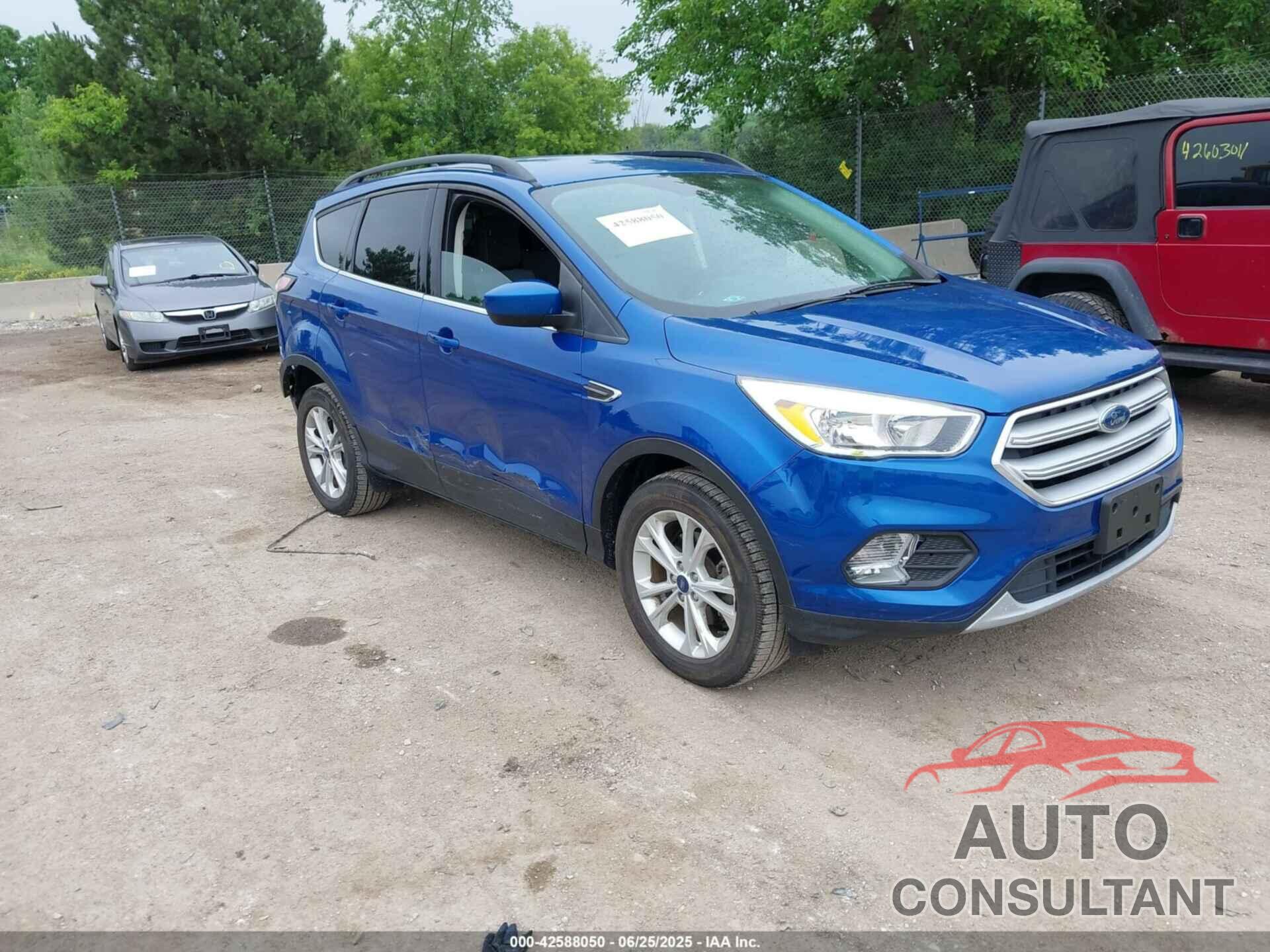 FORD ESCAPE 2018 - 1FMCU0GD7JUB36724