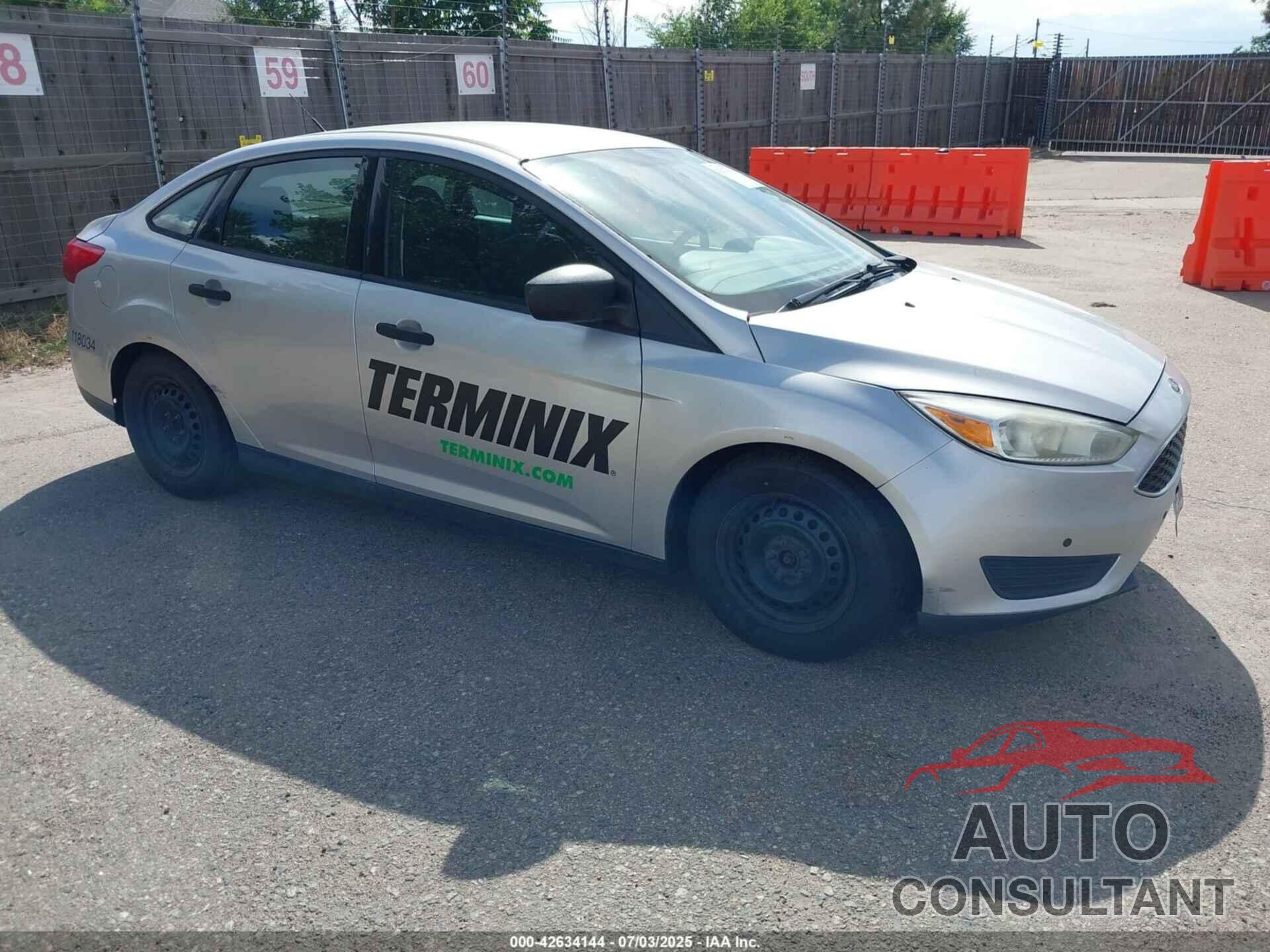 FORD FOCUS 2016 - 1FADP3E20GL322385
