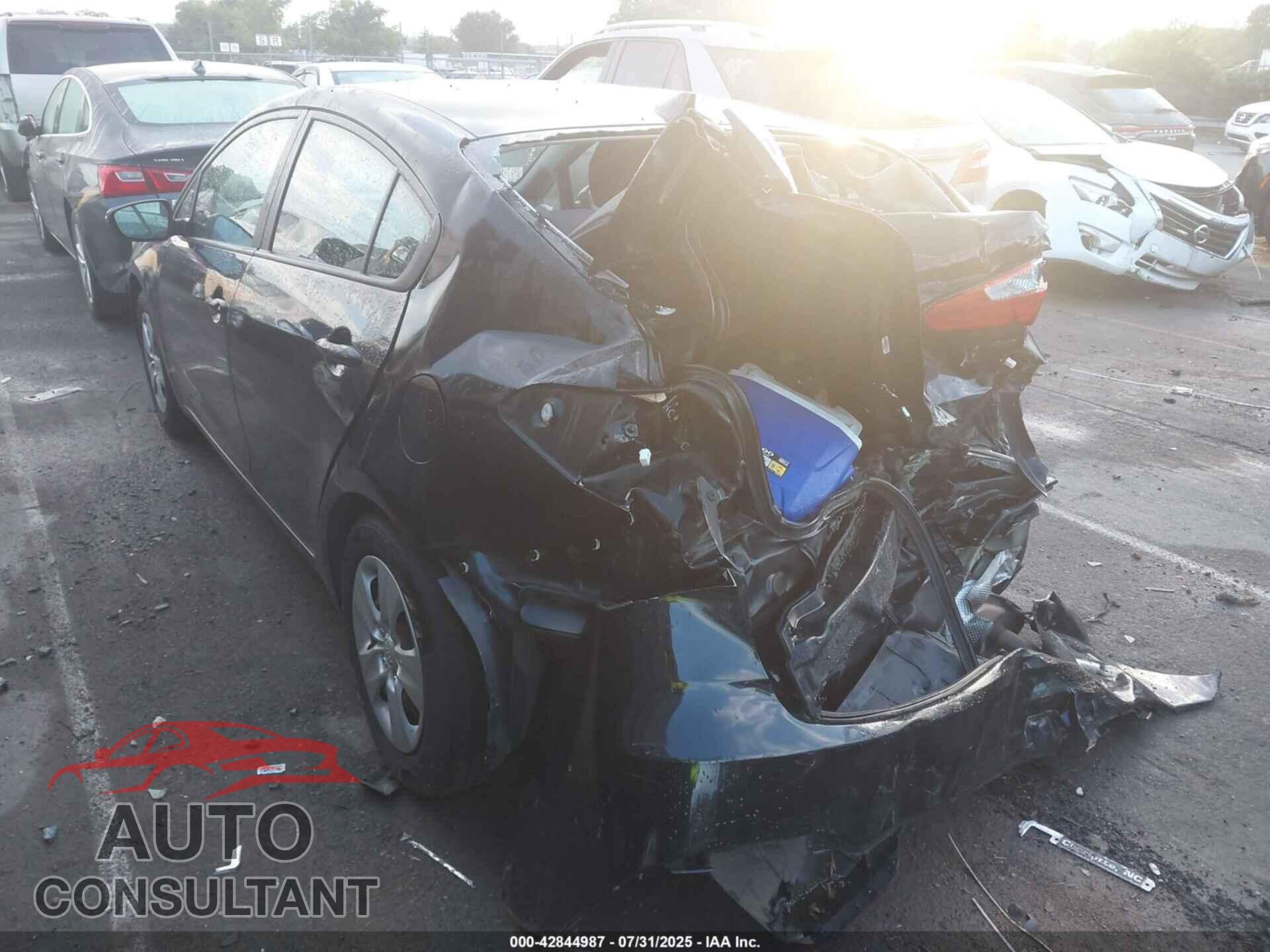 KIA FORTE 2015 - KNAFX4A60F5404473