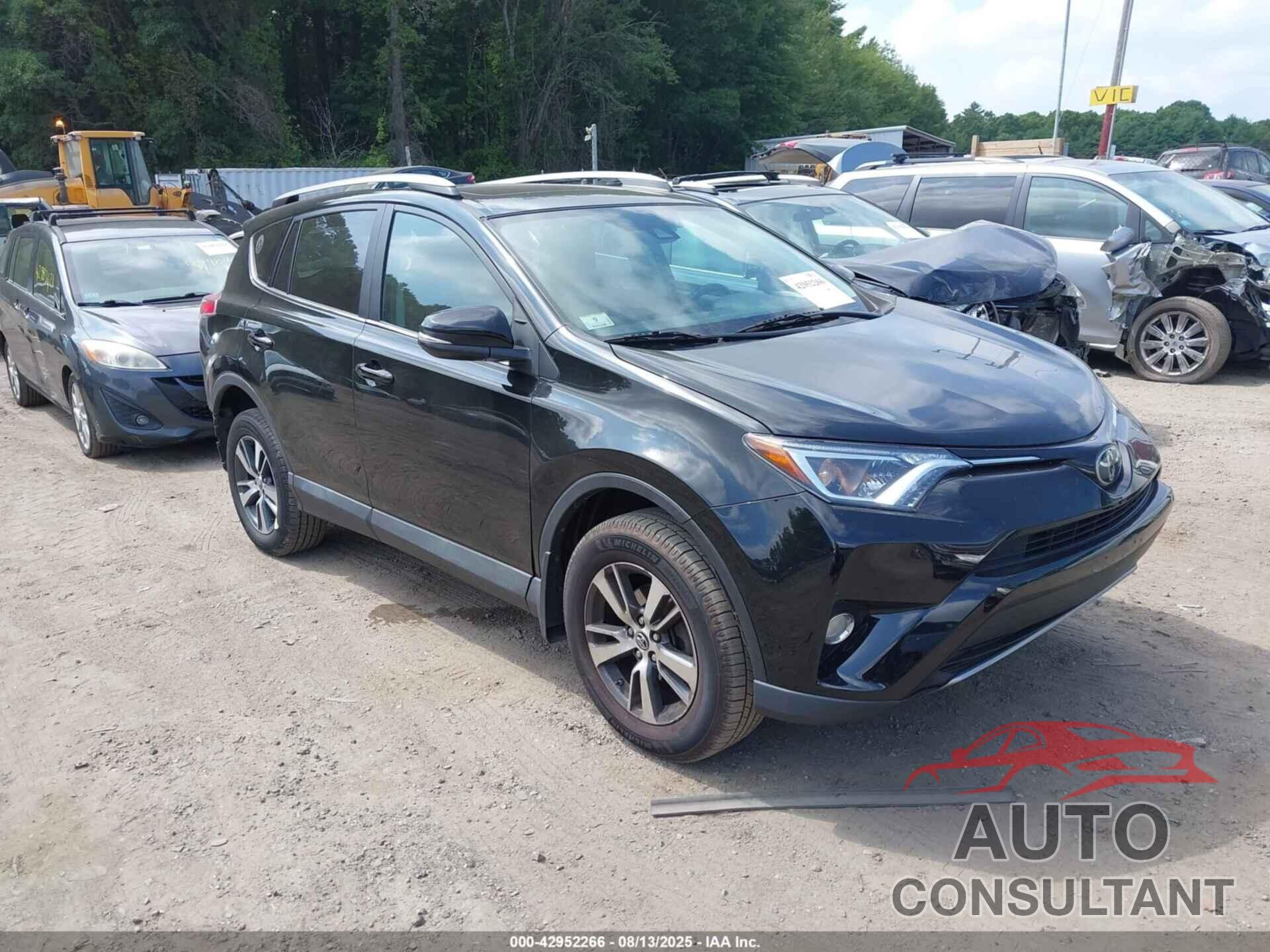 TOYOTA RAV4 2017 - 2T3RFREV4HW656174
