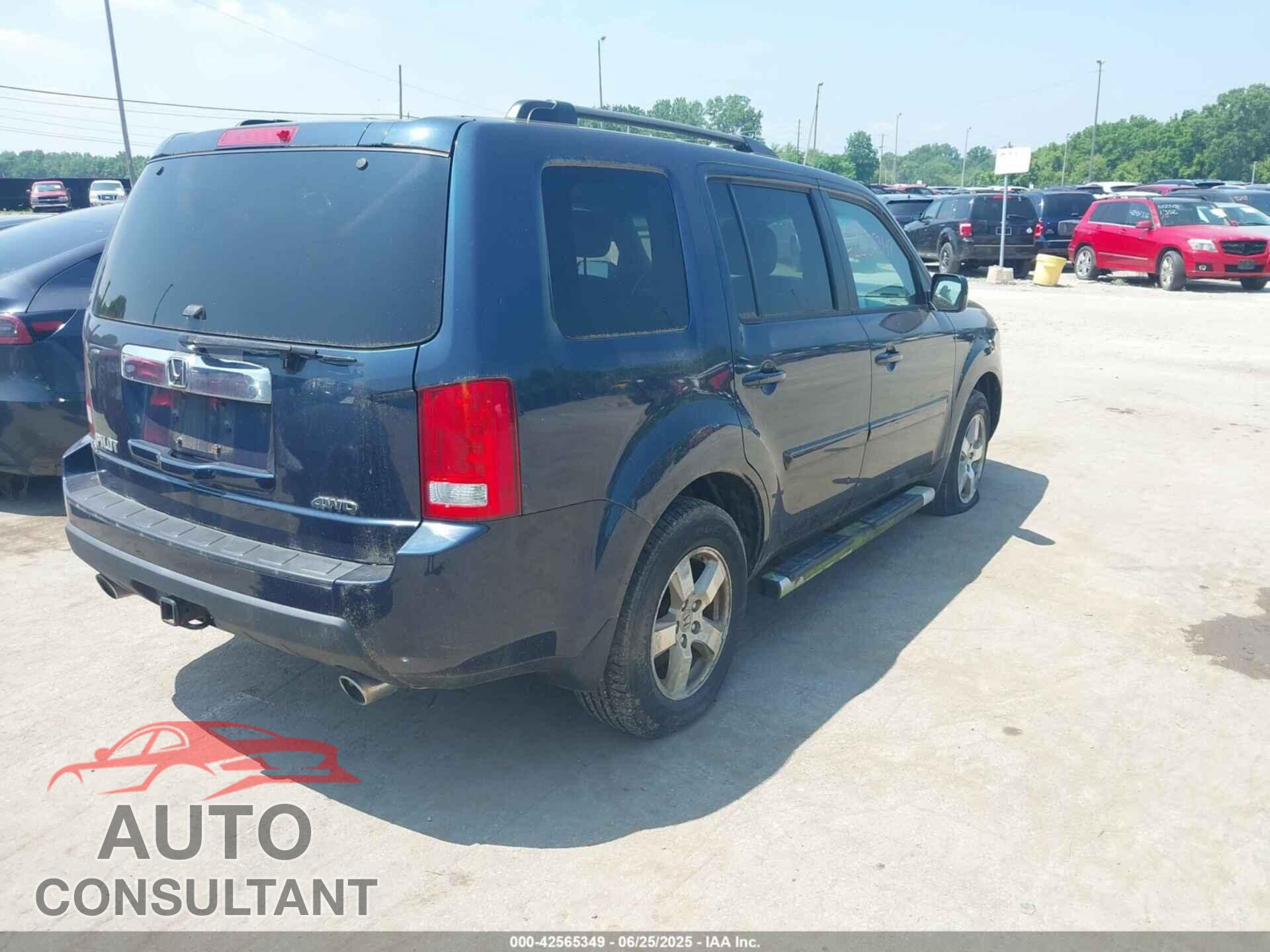 HONDA PILOT 2011 - 5FNYF4H58BB074120