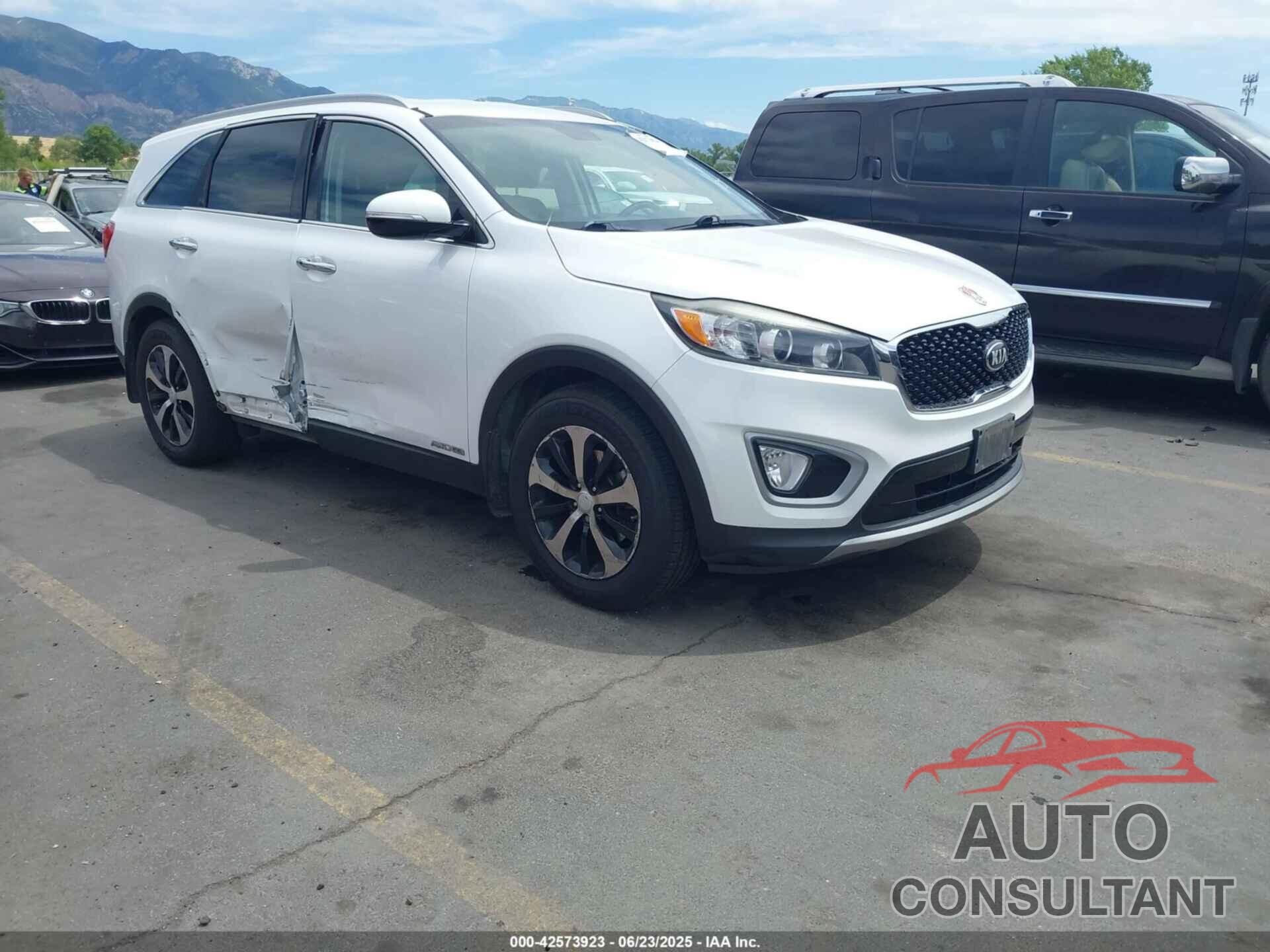KIA SORENTO 2017 - 5XYPHDA58HG312338