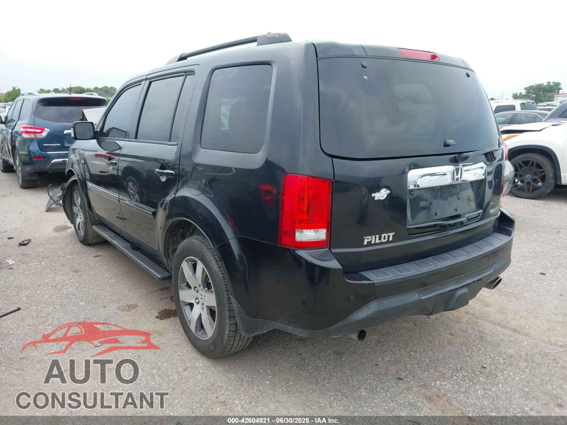 HONDA PILOT 2015 - 5FNYF3H99FB008422