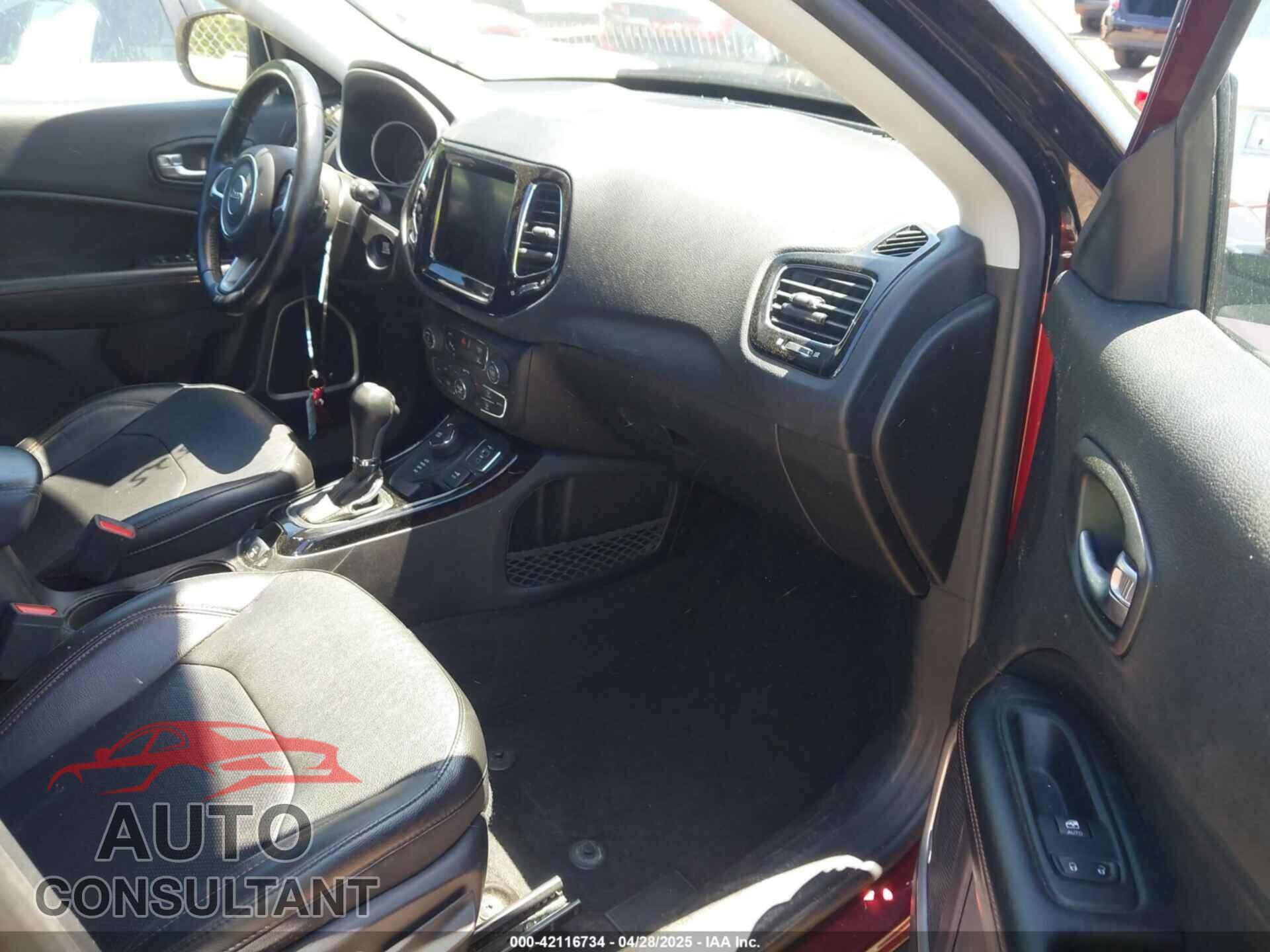 JEEP COMPASS 2021 - 3C4NJDCB0MT603207