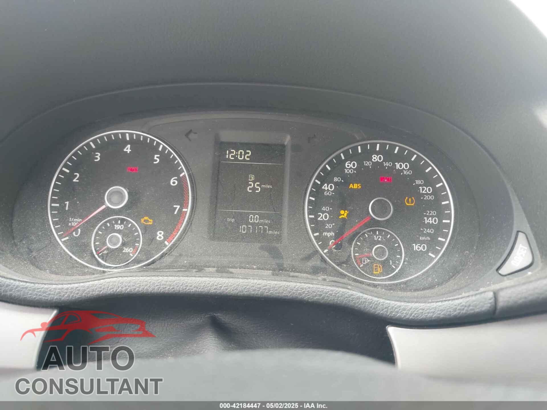 VOLKSWAGEN PASSAT 2013 - 1VWAP7A37DC102995