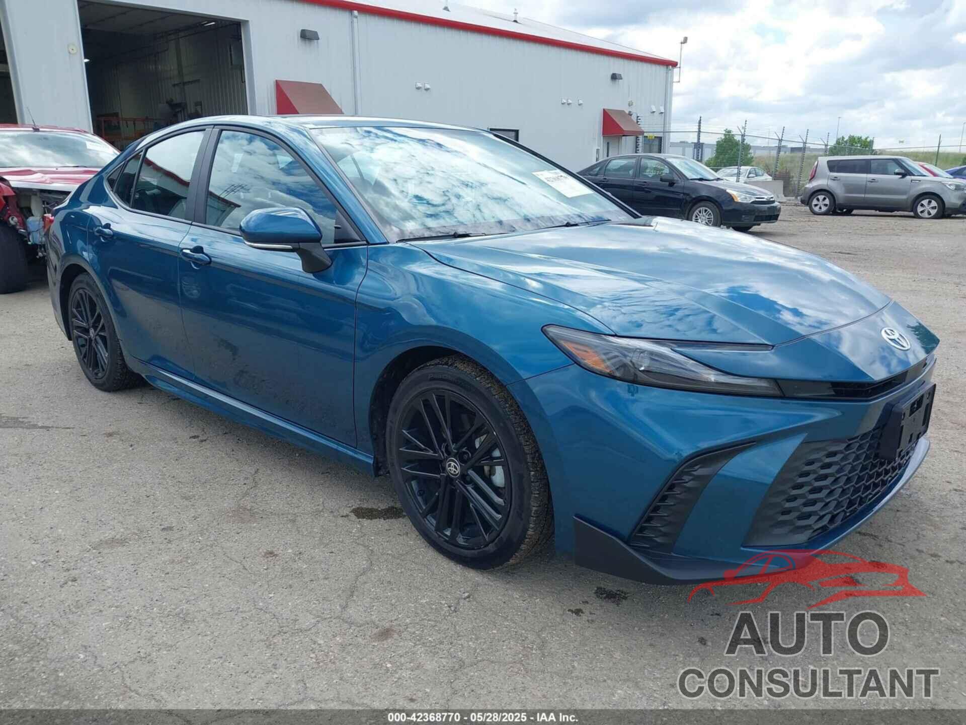 TOYOTA CAMRY 2025 - 4T1DAACK4SU518573