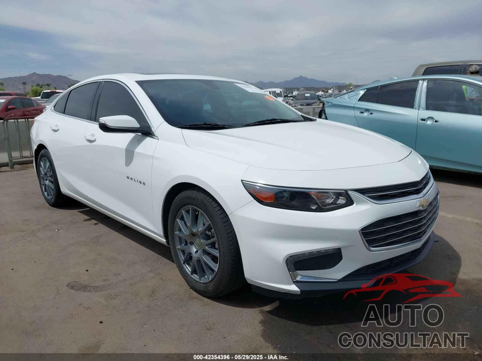 CHEVROLET MALIBU 2017 - 1G1ZE5ST9HF183090
