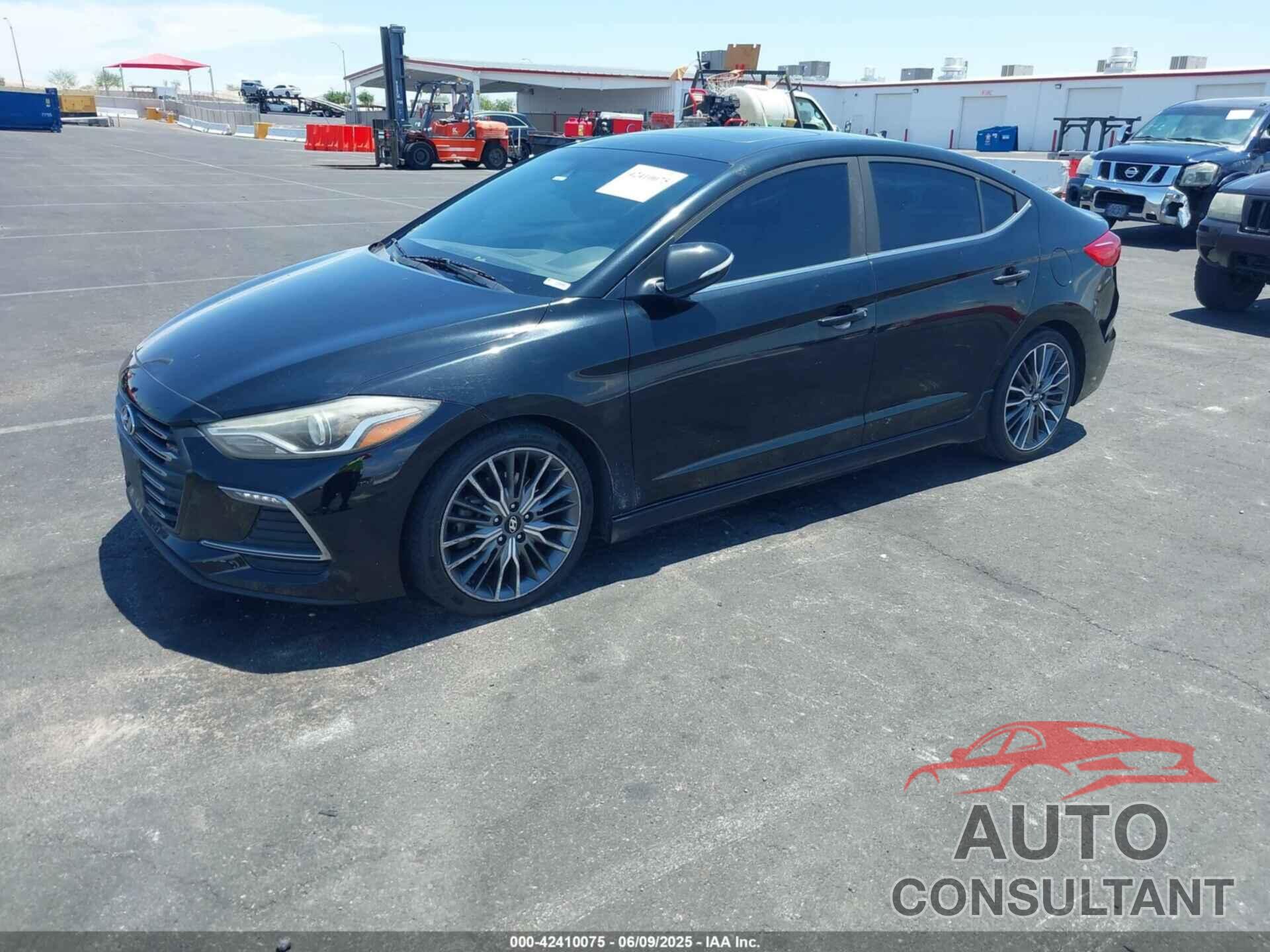 HYUNDAI ELANTRA 2017 - KMHD04LB7HU348982