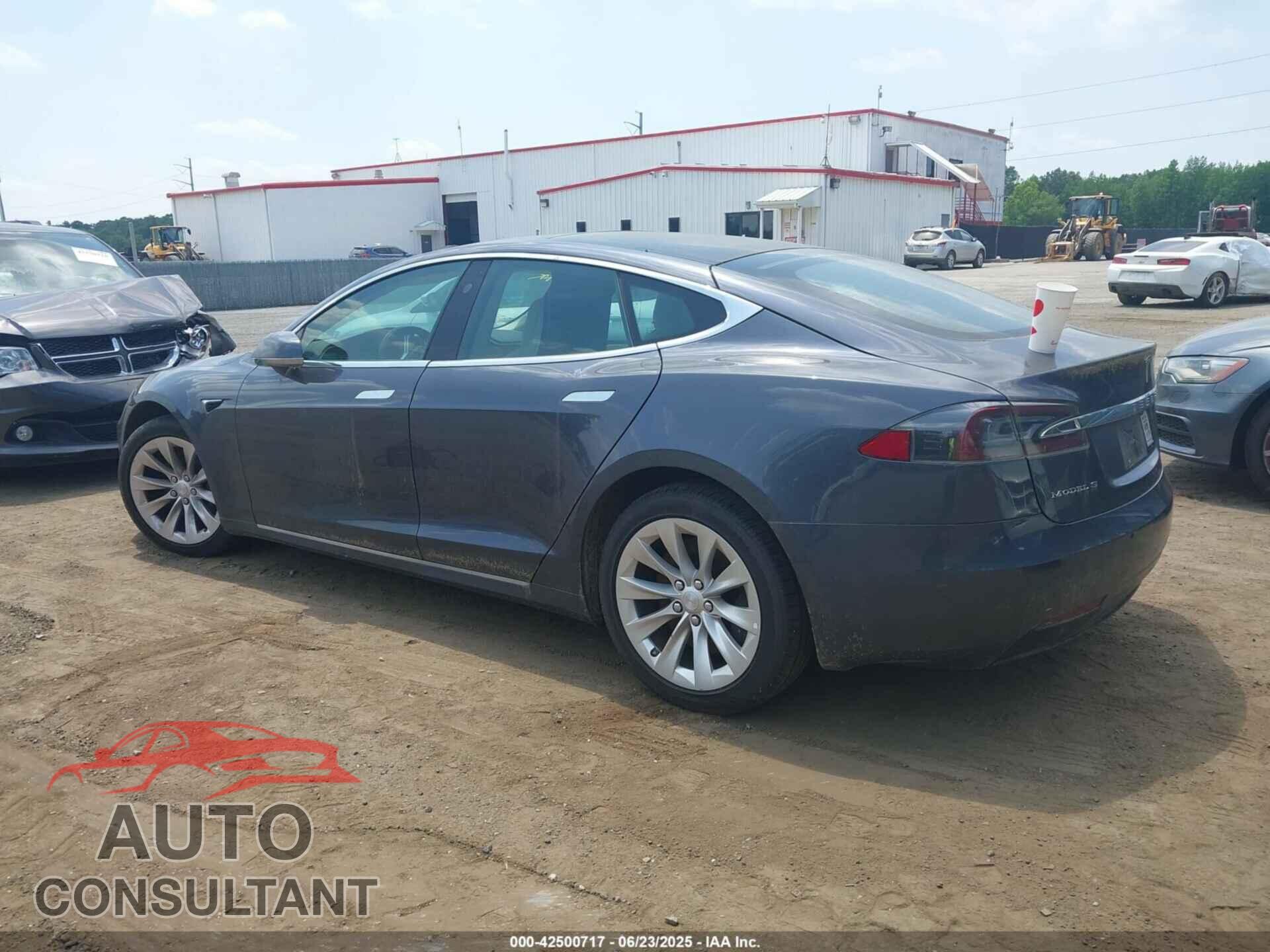 TESLA MODEL S 2017 - 5YJSA1E20HF222251