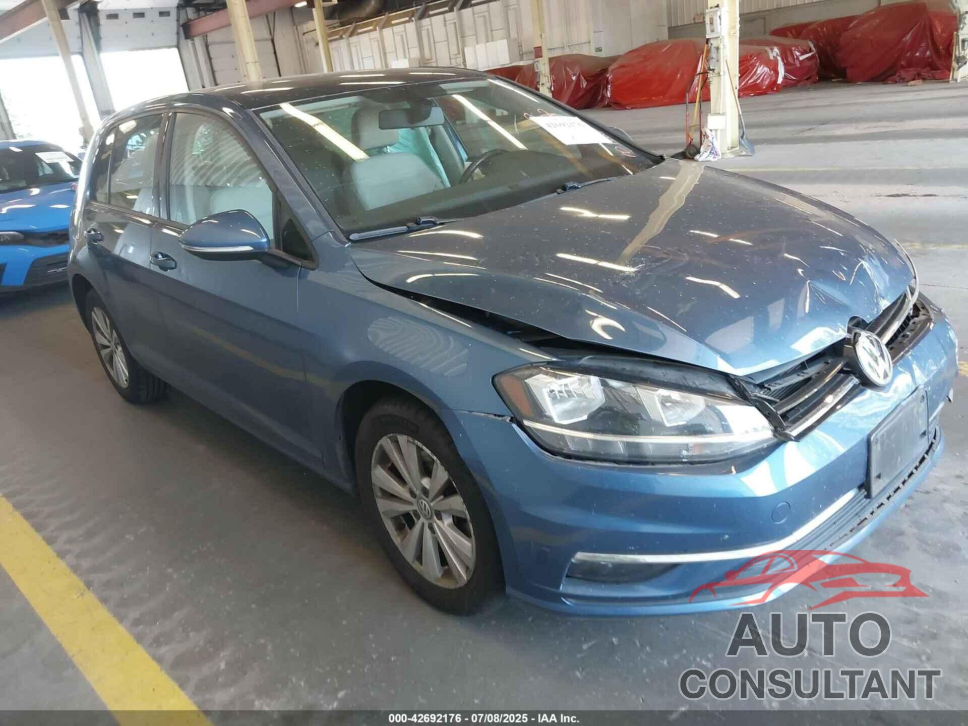VOLKSWAGEN GOLF 2018 - 3VWG17AU9JM263296