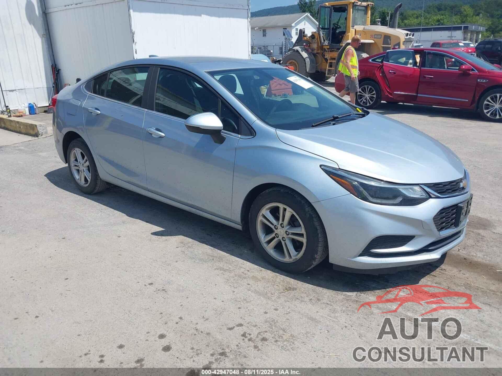 CHEVROLET CRUZE 2017 - 1G1BE5SM2H7203054