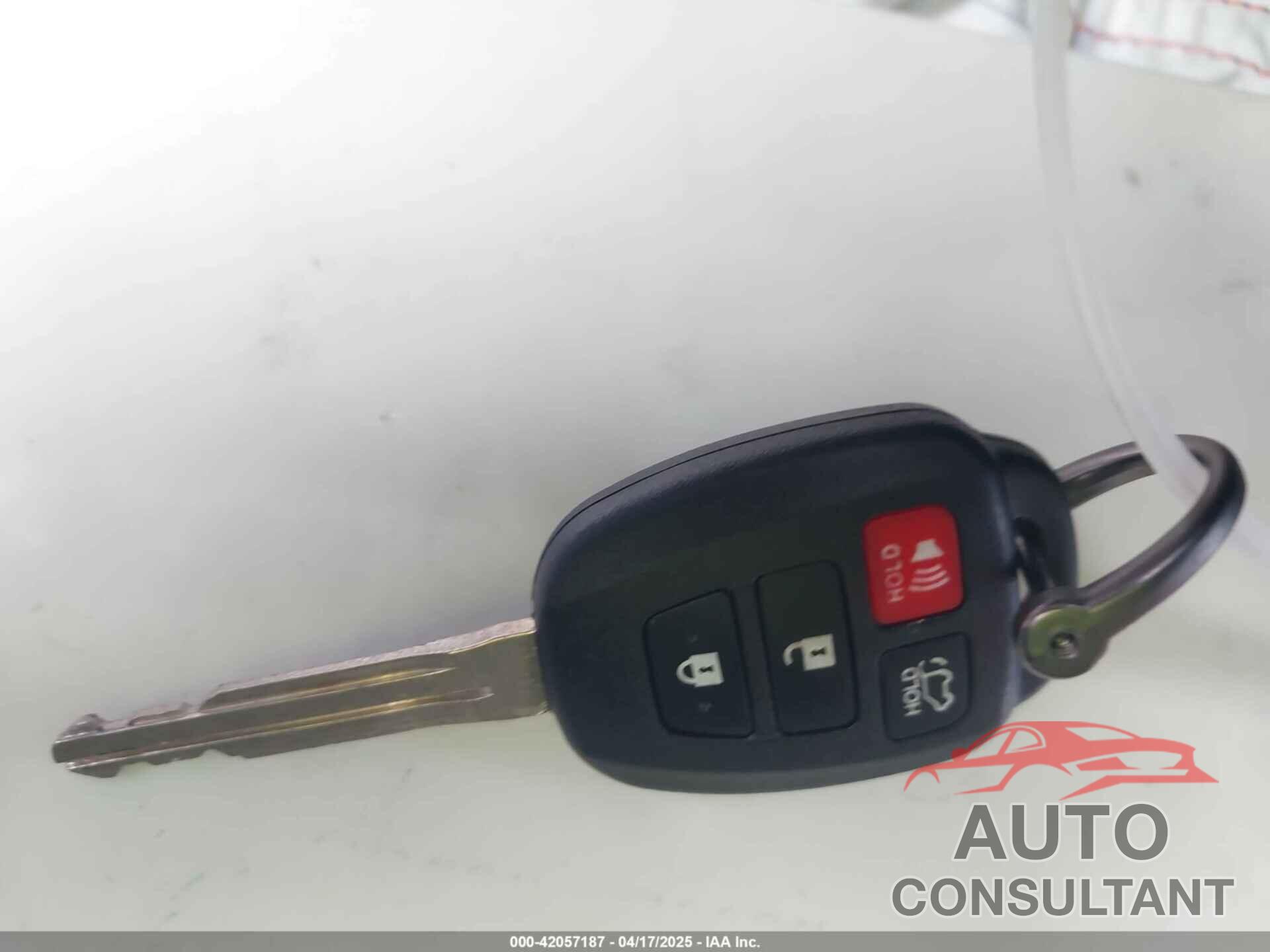 TOYOTA COROLLA 2019 - 5YFBURHE6KP892992