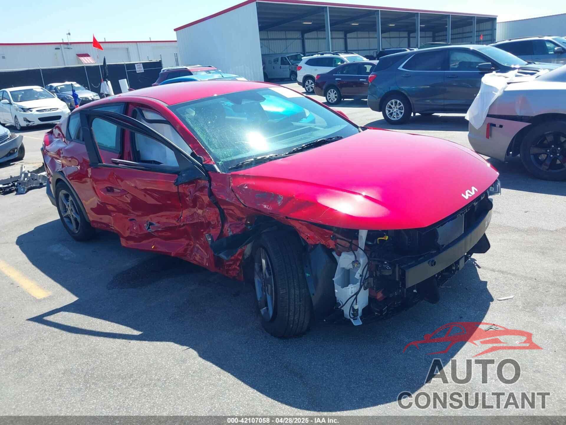 KIA K4 2025 - 3KPFT4DE4SE105701