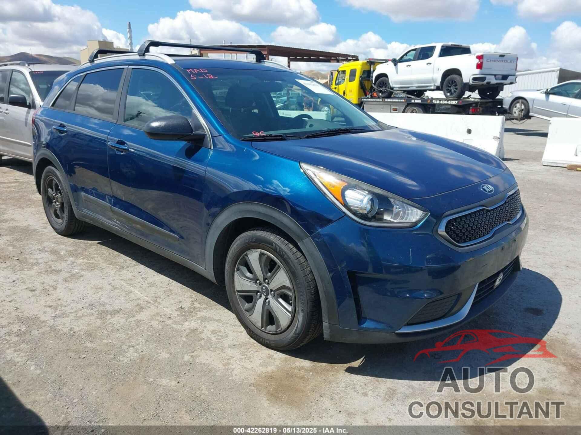 KIA NIRO 2017 - KNDCB3LC8H5058905
