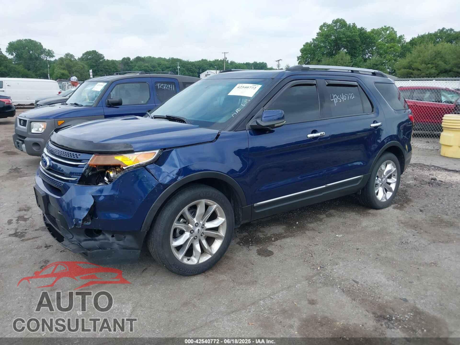 FORD EXPLORER 2012 - 1FMHK8F83CGA31243