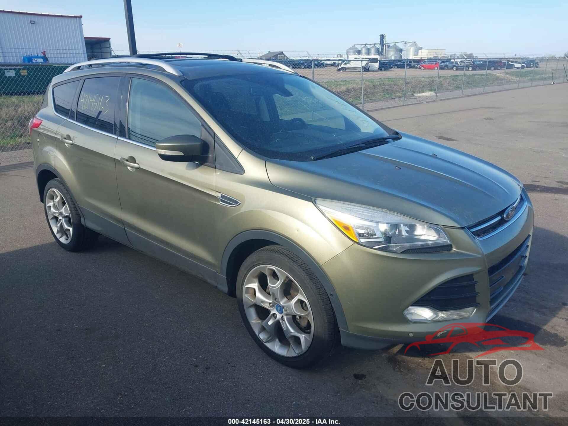 FORD ESCAPE 2013 - 1FMCU9J97DUC24413