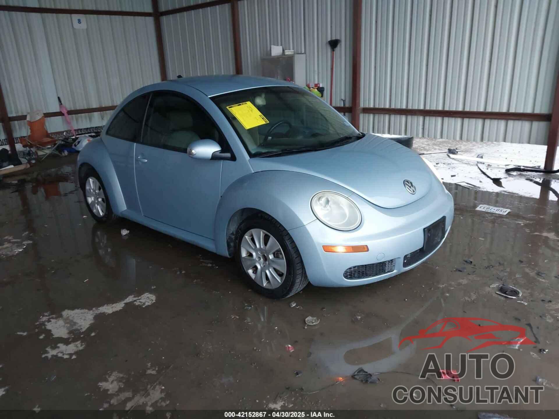 VOLKSWAGEN NEW BEETLE 2010 - 3VWPW3AG1AM022773