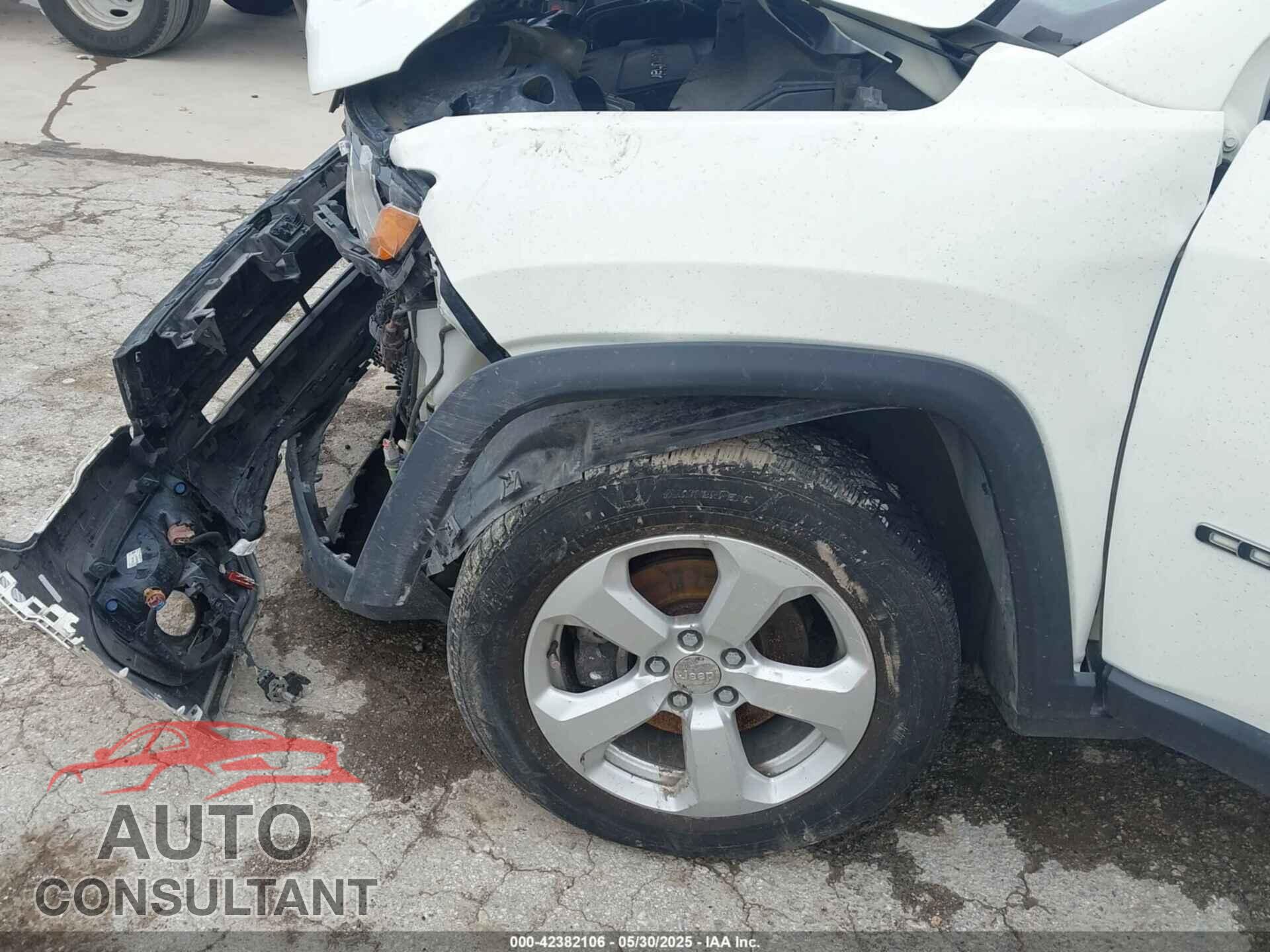 JEEP COMPASS 2018 - 3C4NJDBB2JT328940