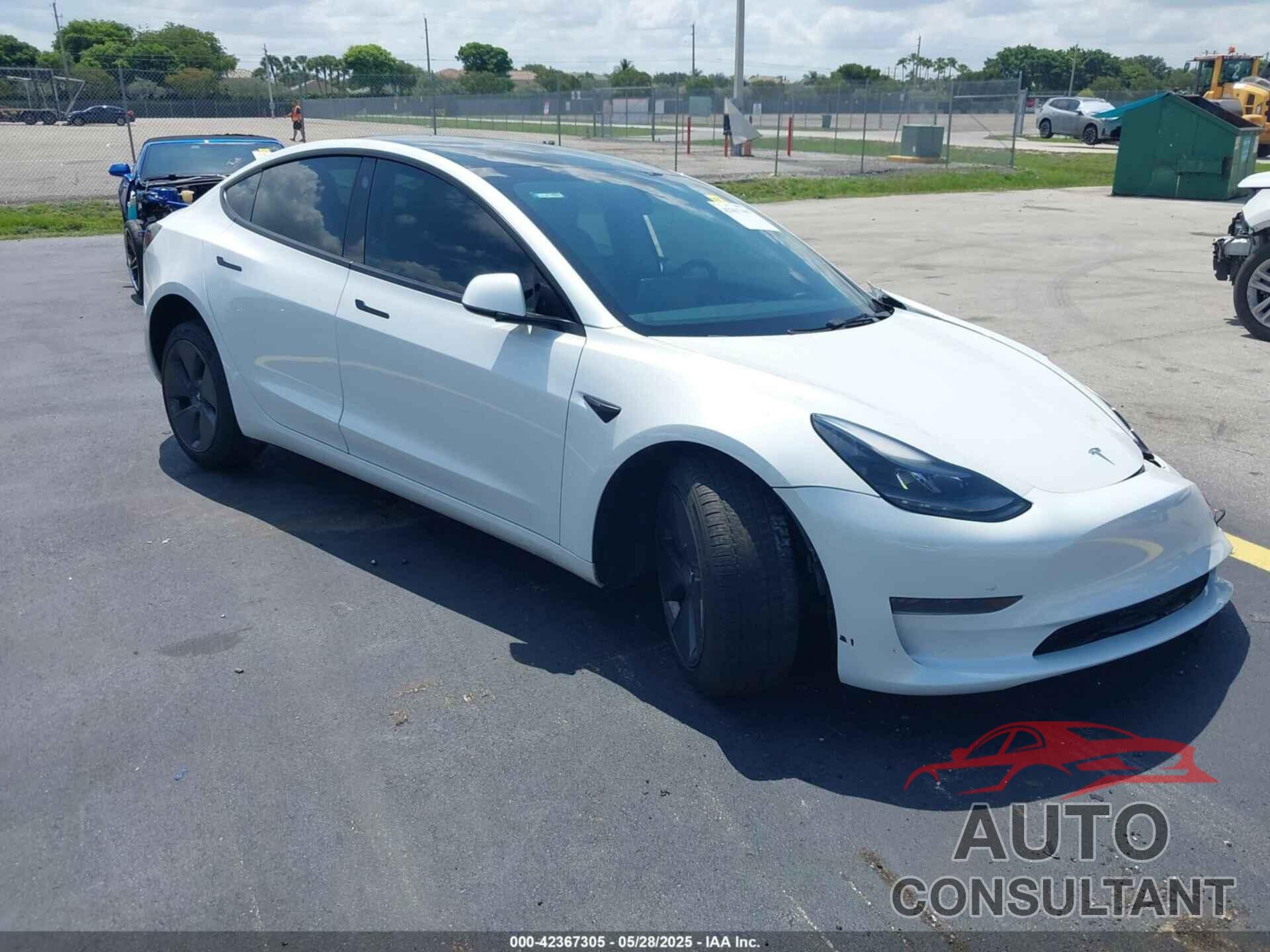 TESLA MODEL 3 2023 - 5YJ3E1EA3PF489477