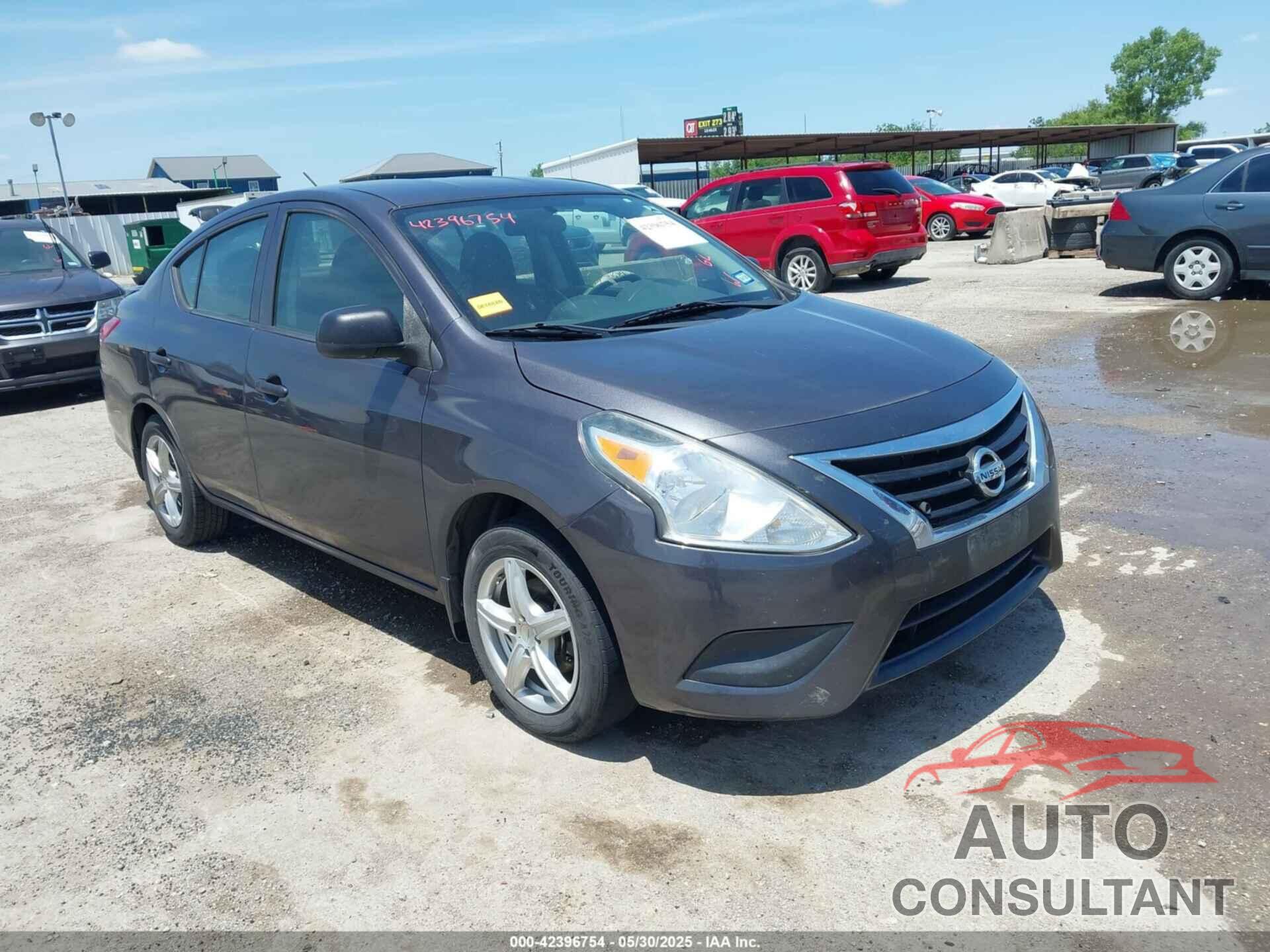NISSAN VERSA 2015 - 3N1CN7AP9FL935082