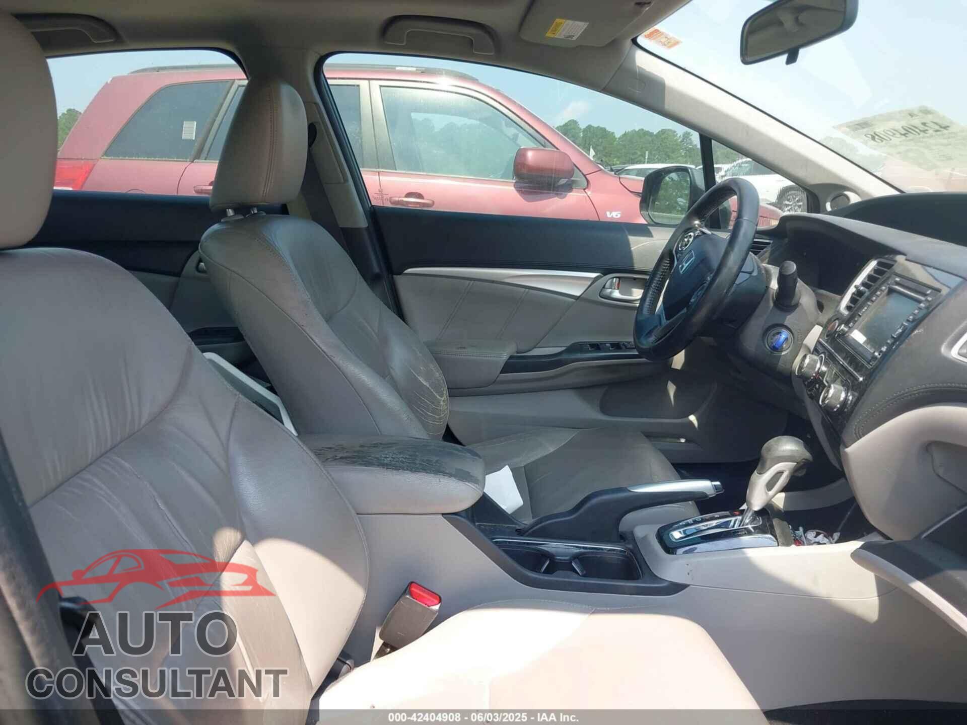 HONDA CIVIC 2013 - 2HGFB2F96DH515741