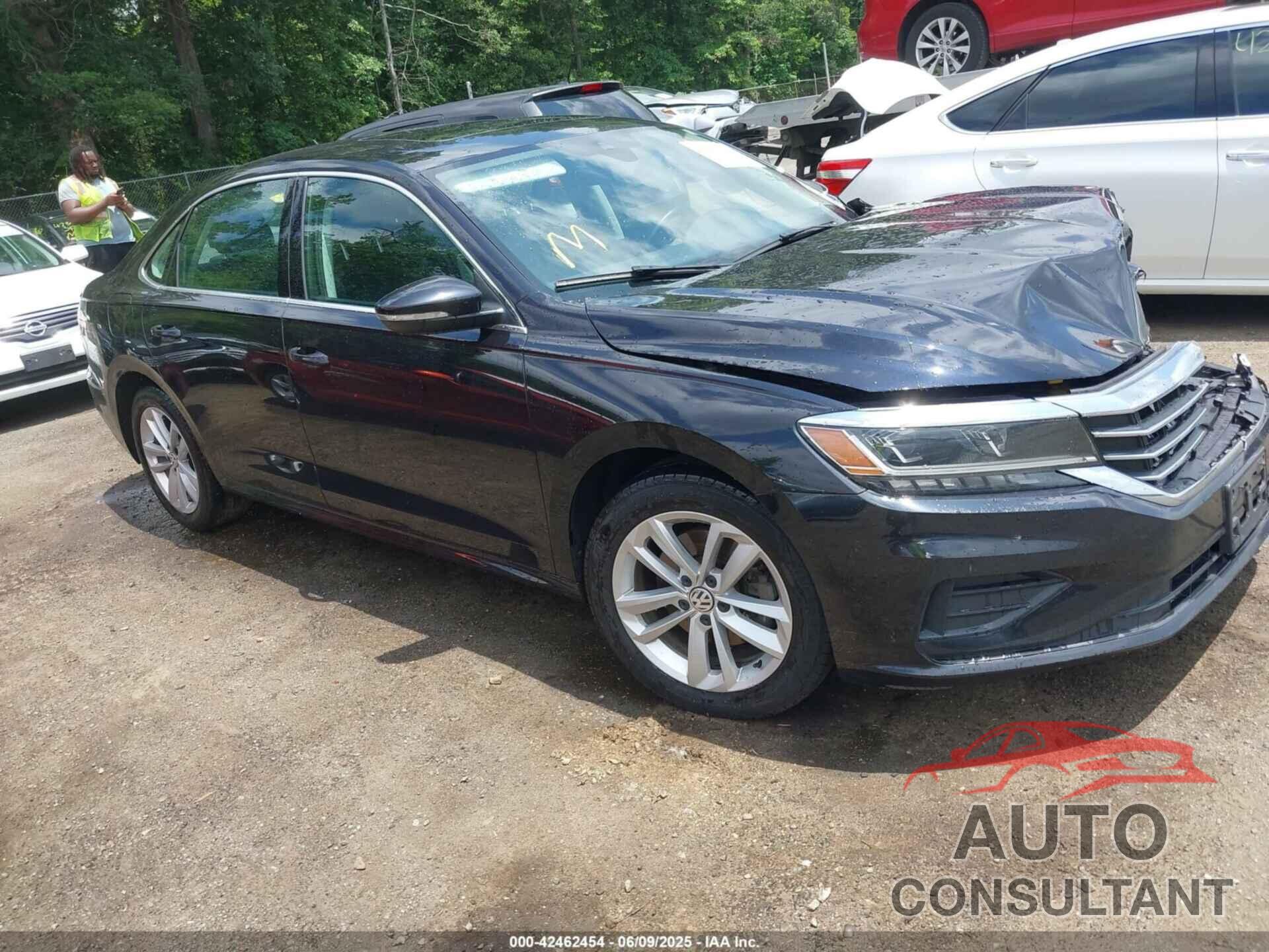 VOLKSWAGEN PASSAT 2020 - 1VWWA7A35LC002769