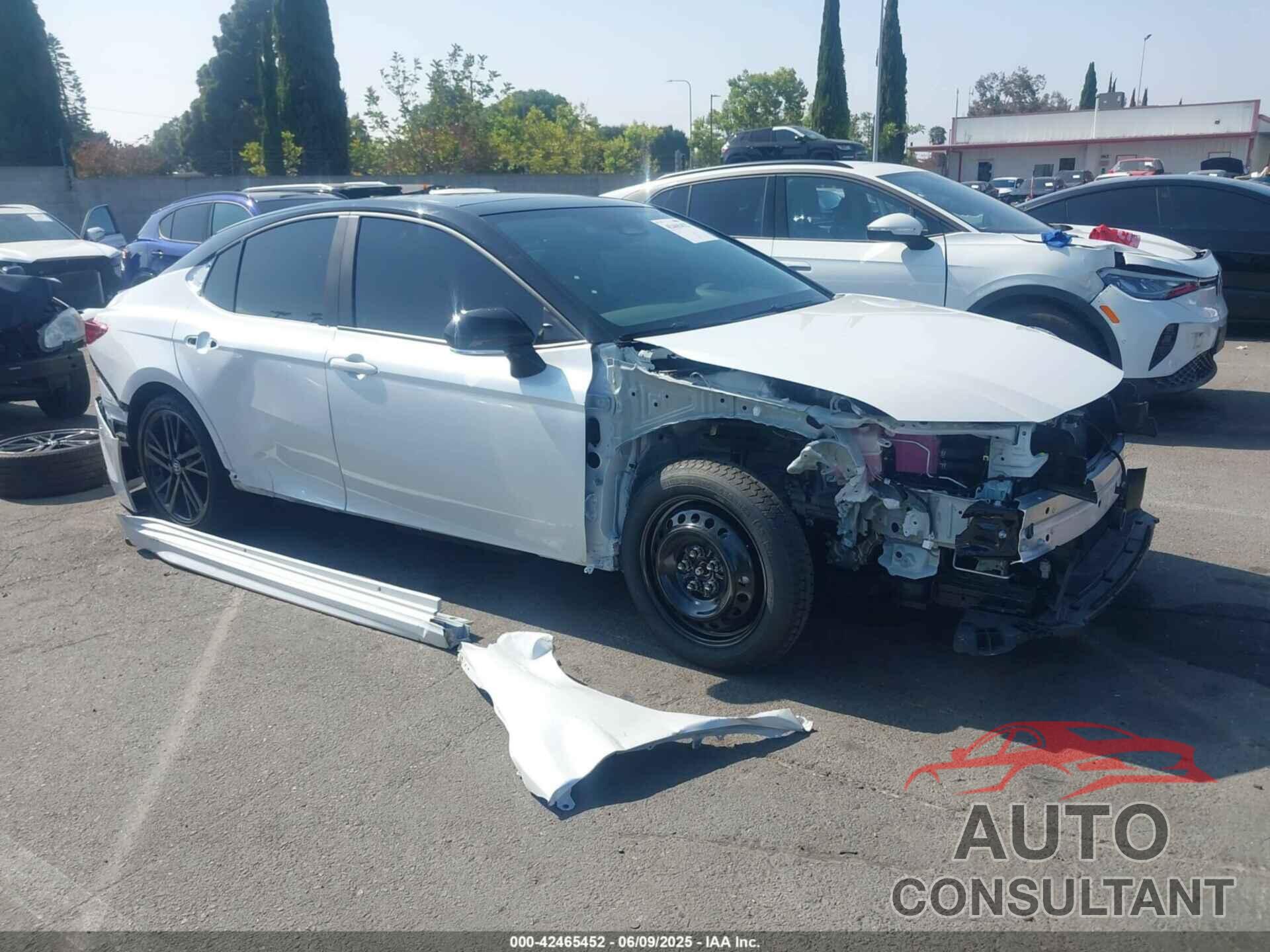 TOYOTA CAMRY 2025 - 4T1DAACKXSU060327