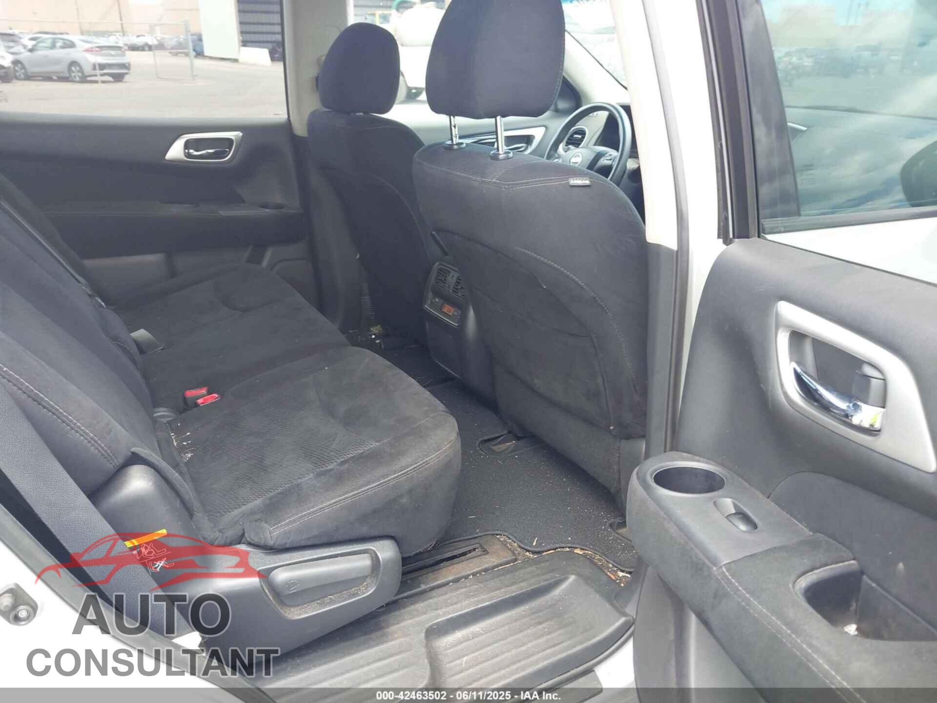 NISSAN PATHFINDER 2014 - 5N1AR2MN2EC728562