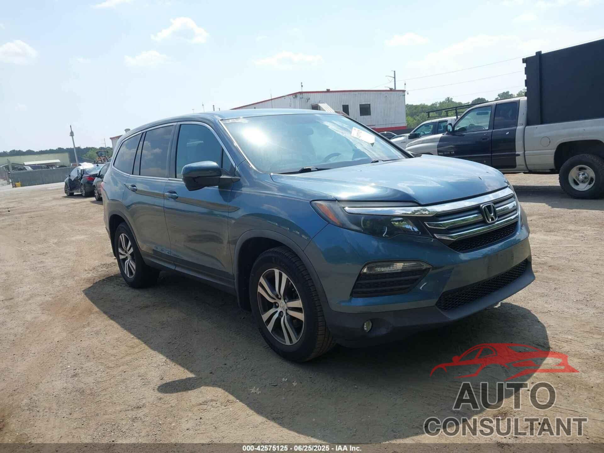 HONDA PILOT 2018 - 5FNYF5H33JB033056