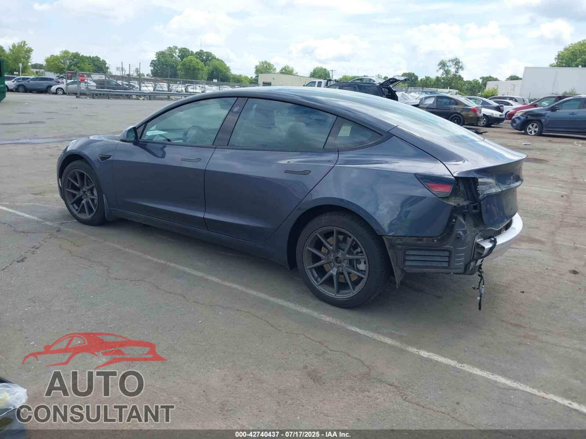 TESLA MODEL 3 2022 - 5YJ3E1EB4NF113151