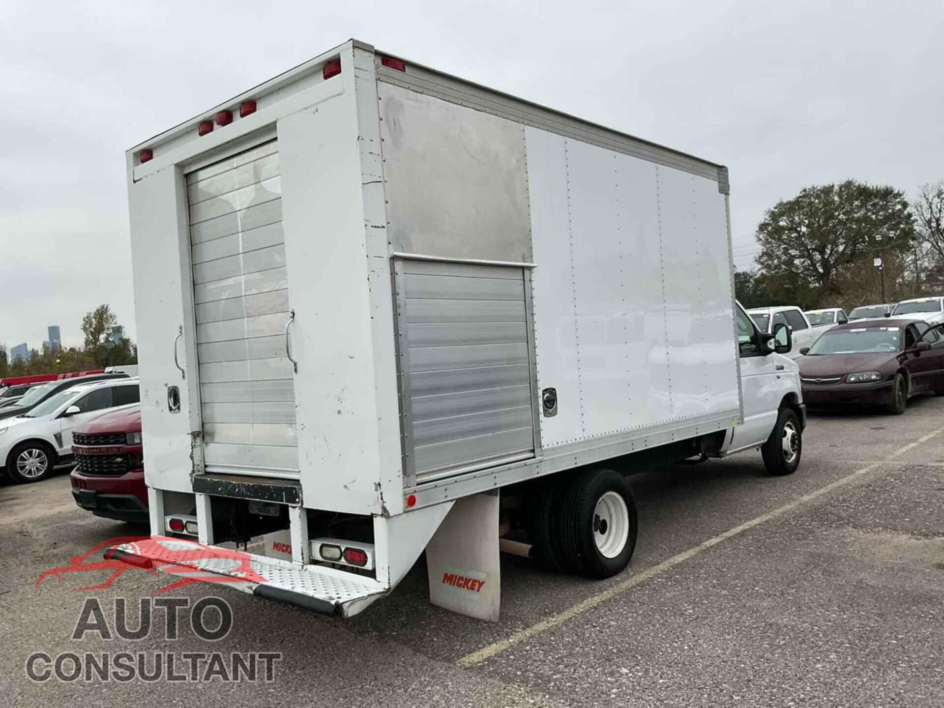 FORD ECONOLINE 2013 - 1FDXE4FL0DDB30038