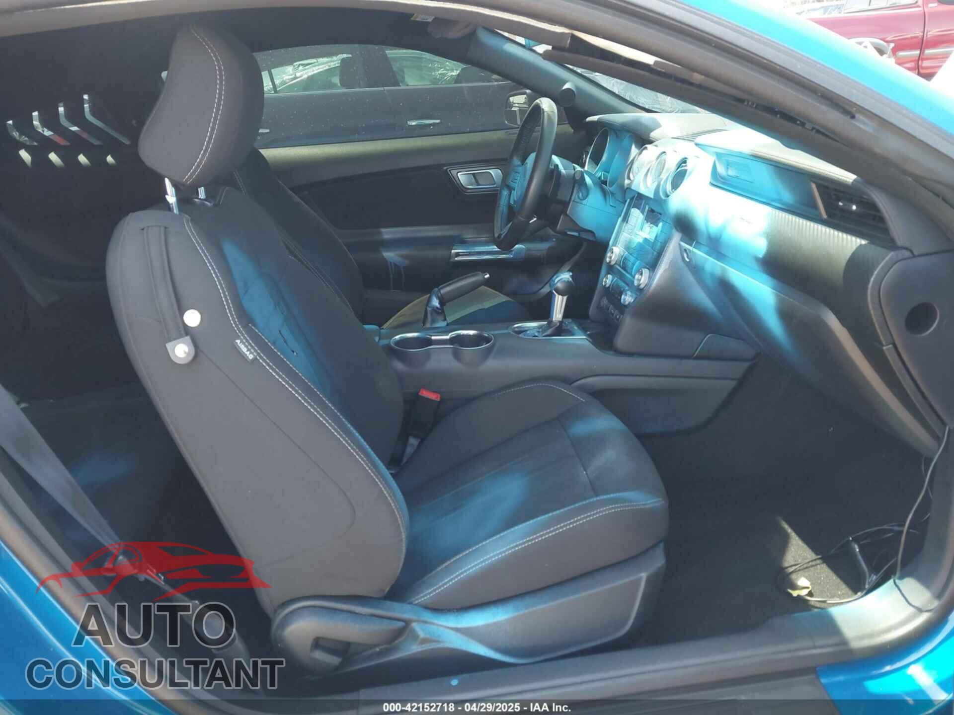FORD MUSTANG 2020 - 1FA6P8TH3L5133922