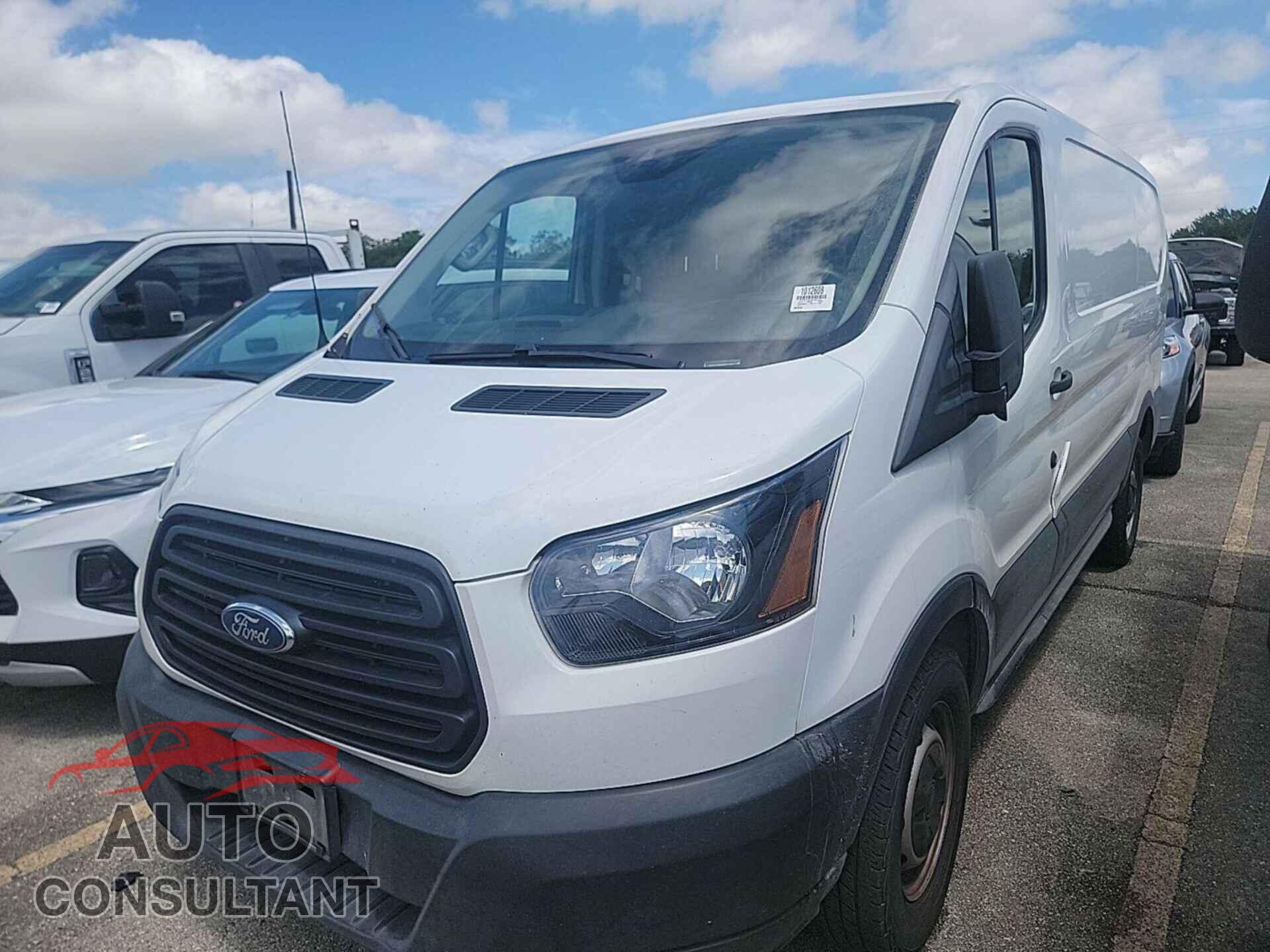 FORD TRANSIT 2019 - 1FTYE1YM4KKB31957
