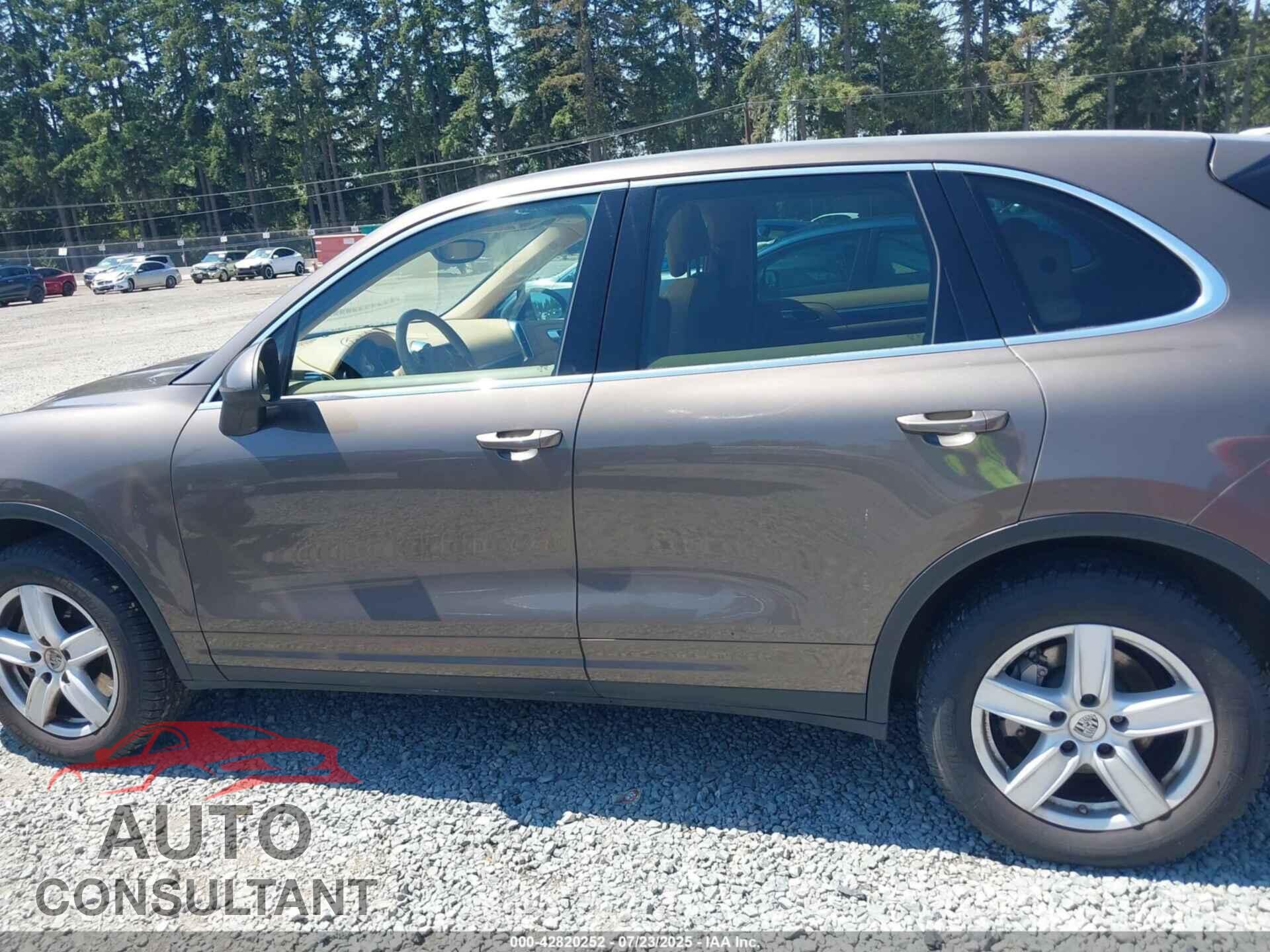PORSCHE CAYENNE 2012 - WP1AB2A28CLA51211
