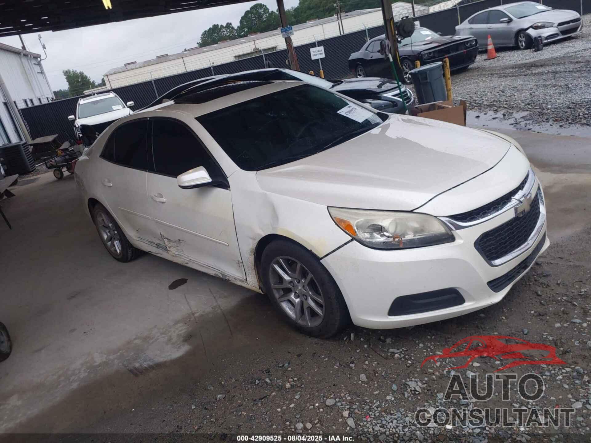CHEVROLET MALIBU 2014 - 1G11C5SL1EF240736