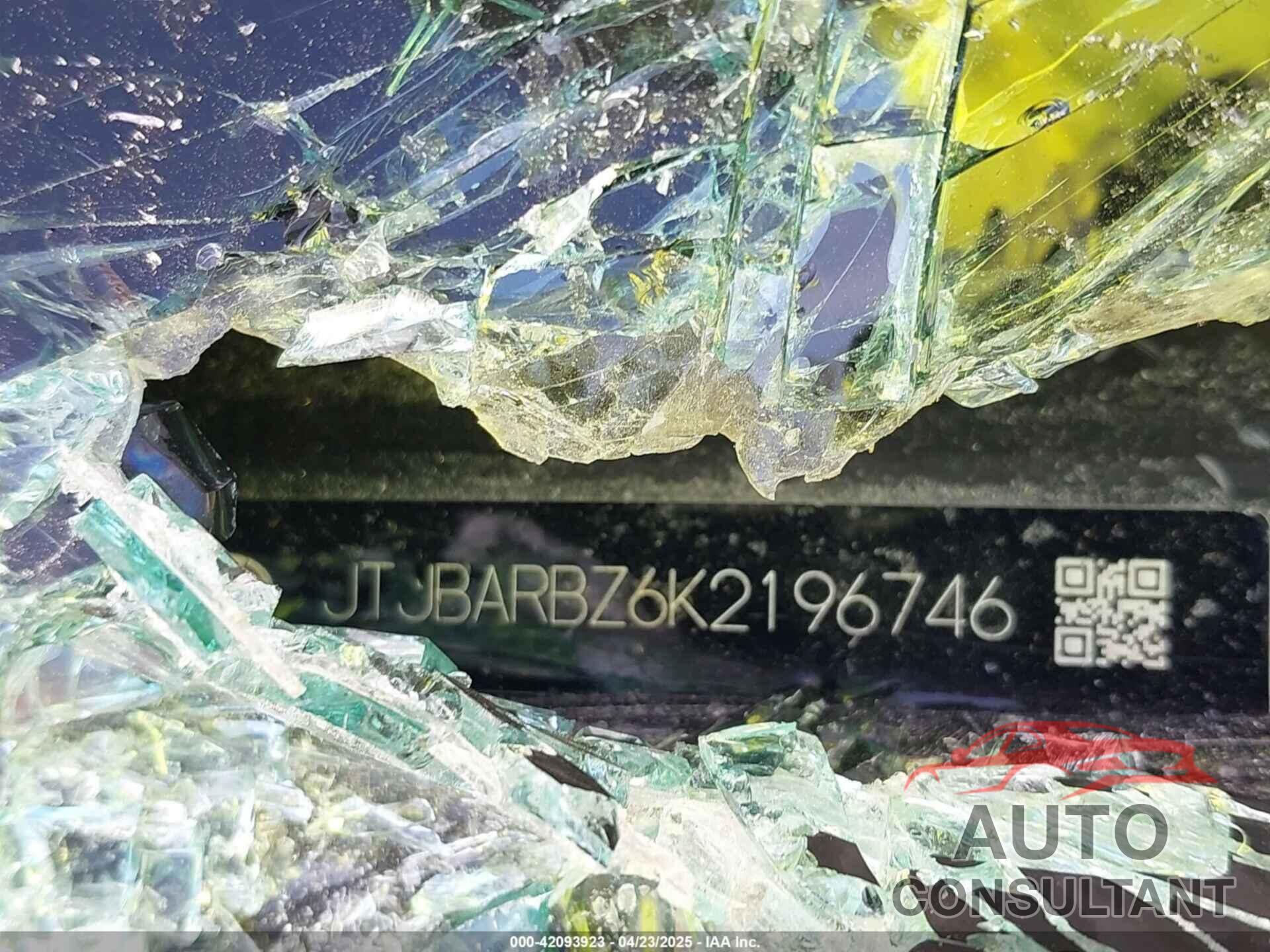 LEXUS NX 300 2019 - JTJBARBZ6K2196746