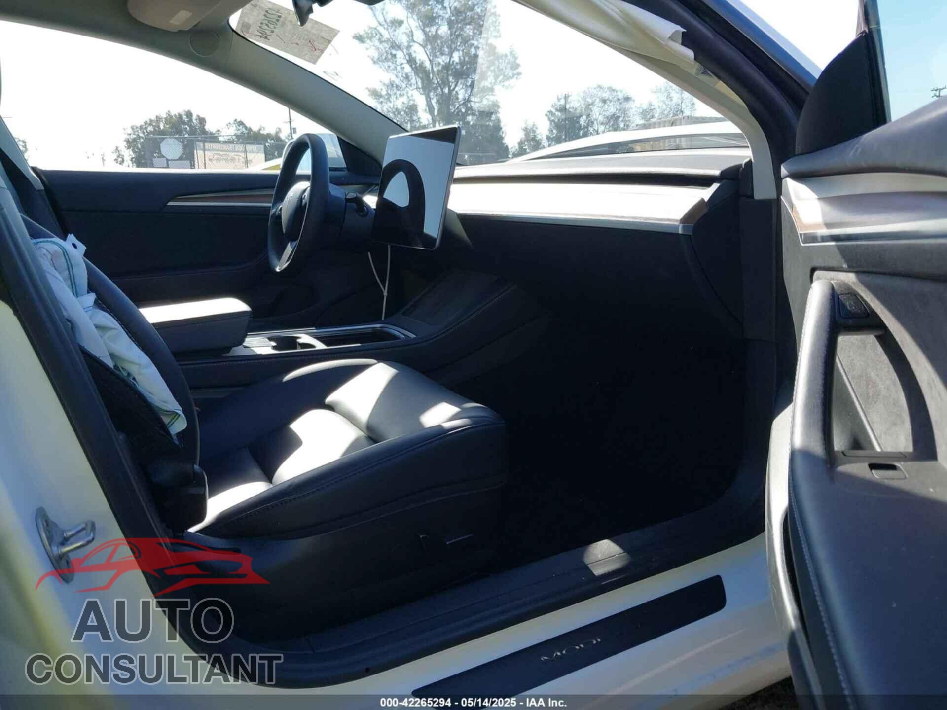TESLA MODEL 3 2023 - 5YJ3E1EA2PF410378