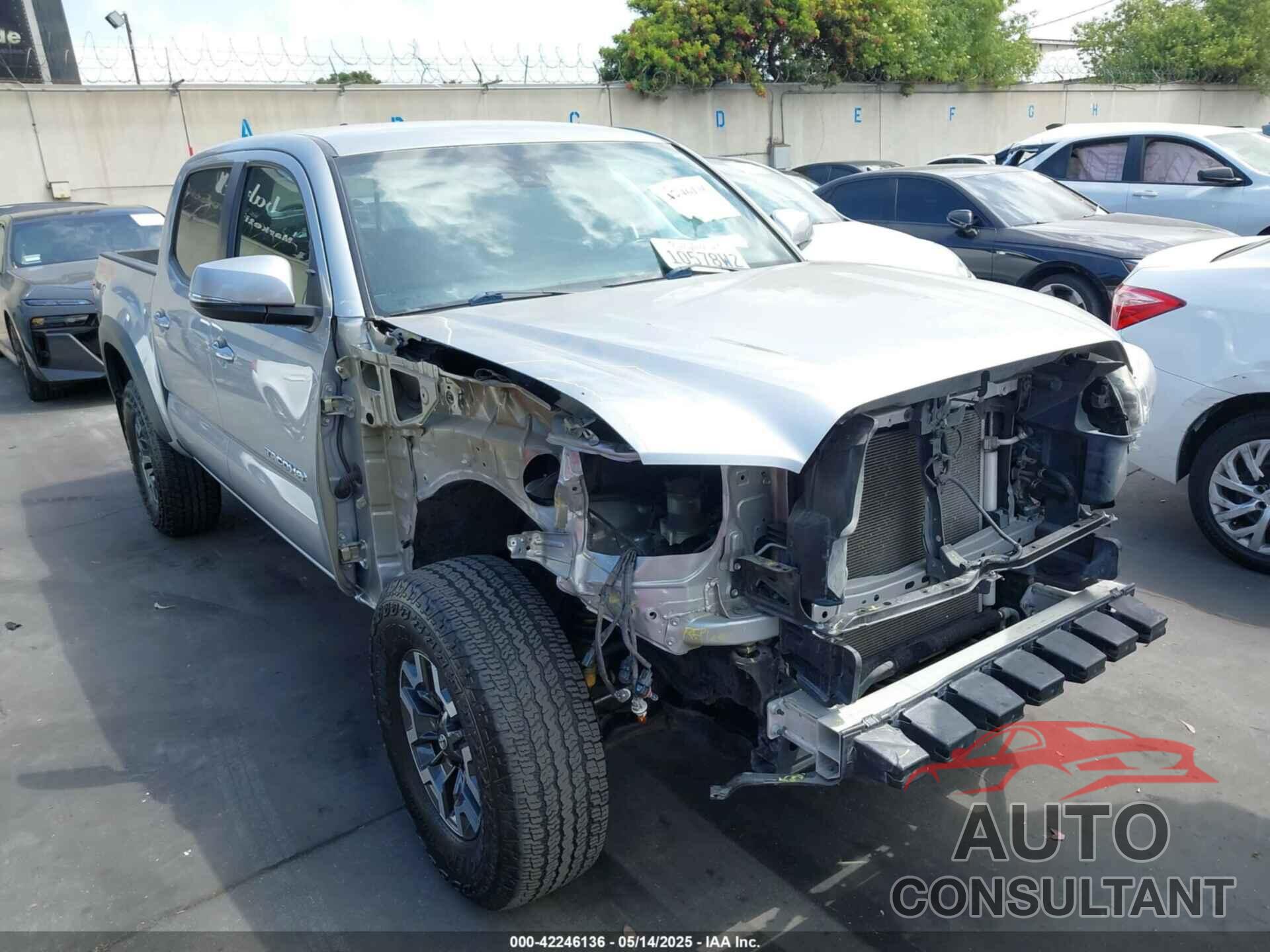 TOYOTA TACOMA 2018 - 3TMCZ5AN5JM156303