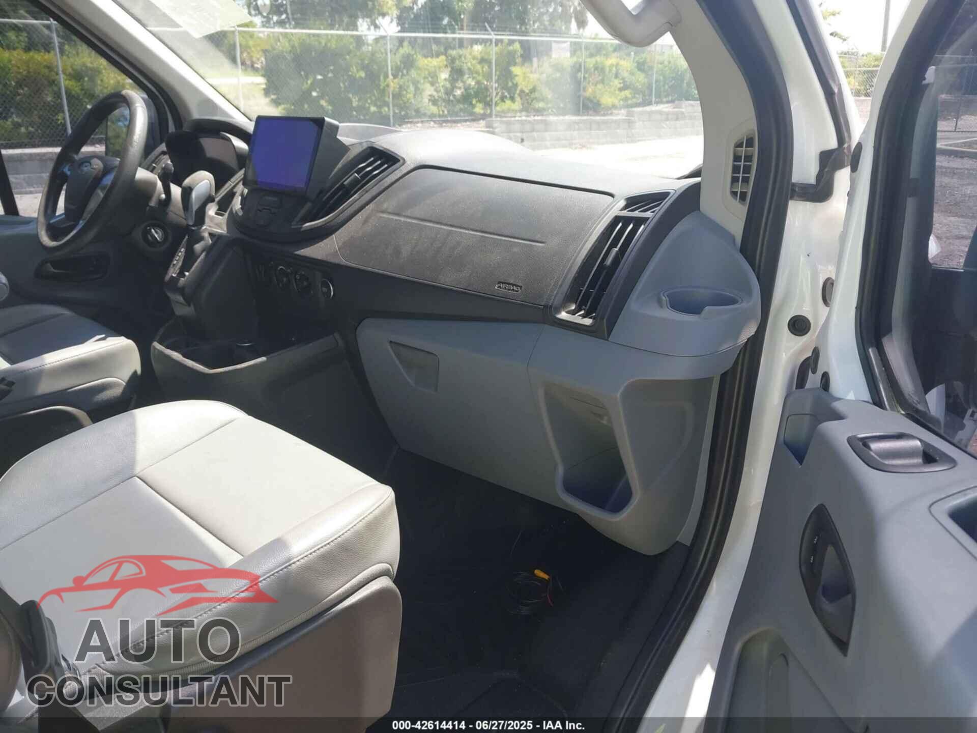 FORD TRANSIT-250 2016 - 1FTYR1YM2GKB07832