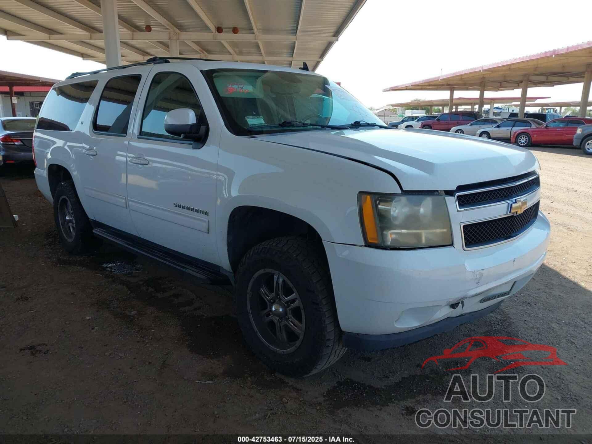 CHEVROLET SUBURBAN 1500 2011 - 1GNSKJE31BR107107