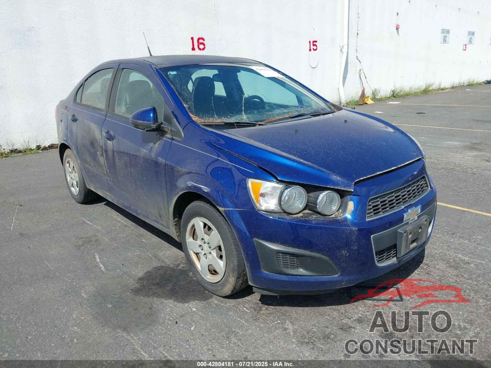 CHEVROLET SONIC 2013 - 1G1JB5SG3D4132604