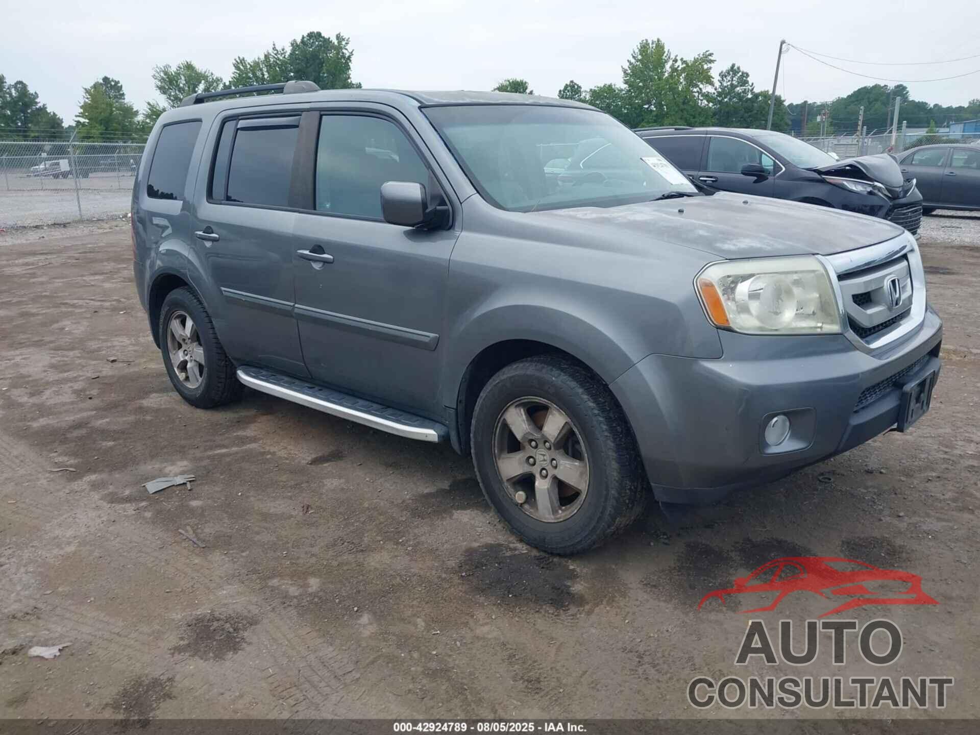 HONDA PILOT 2009 - 5FNYF385X9B027210