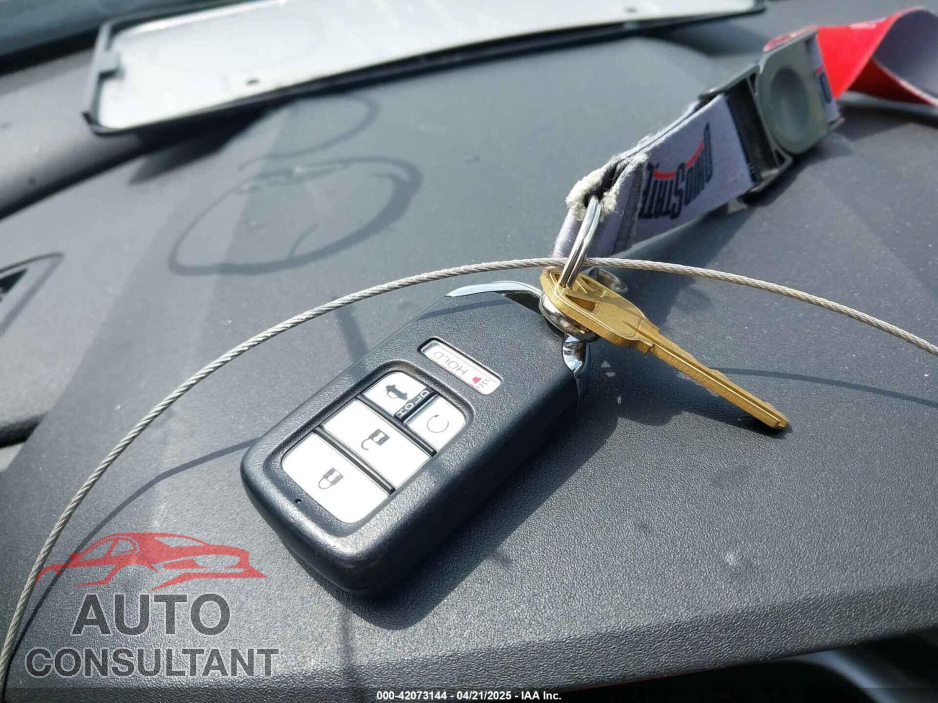 HONDA CIVIC 2021 - 2HGFC2F87MH541060
