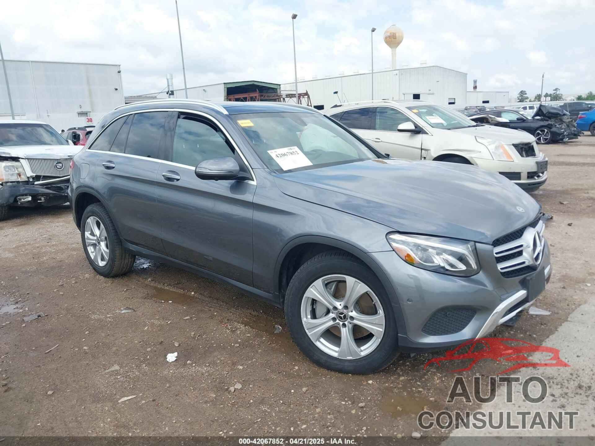 MERCEDES-BENZ GLC 300 2018 - WDC0G4JB0JV066078