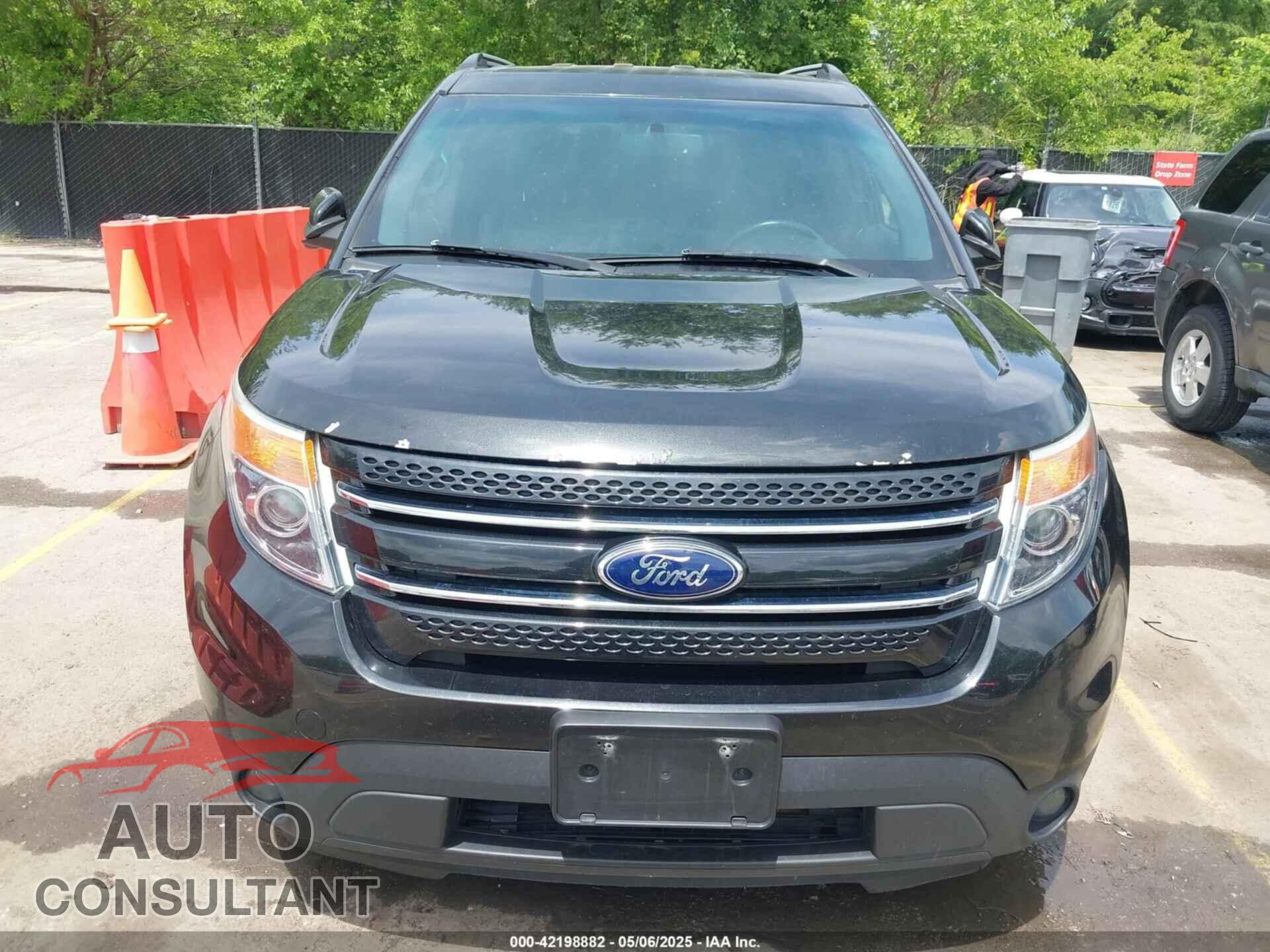 FORD EXPLORER 2015 - 1FM5K7F87FGB33100