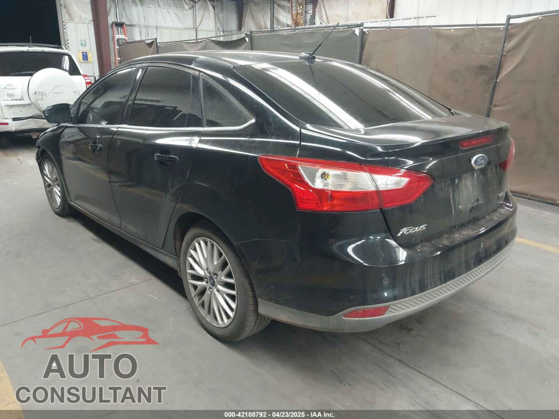 FORD FOCUS 2012 - 1FAHP3H29CL272254